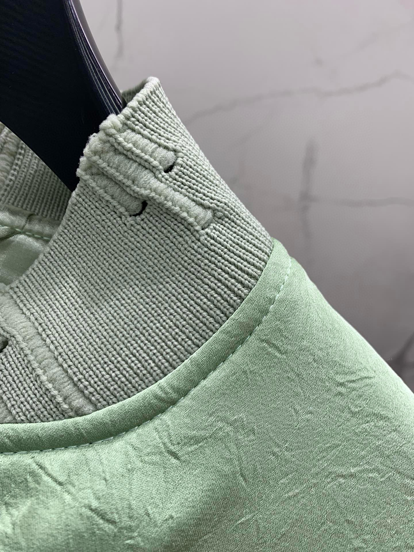 Куртка-бомбер женская в стиле Acne Studios из плотного хлопка премиум-класса, мятно-зелёного цвета