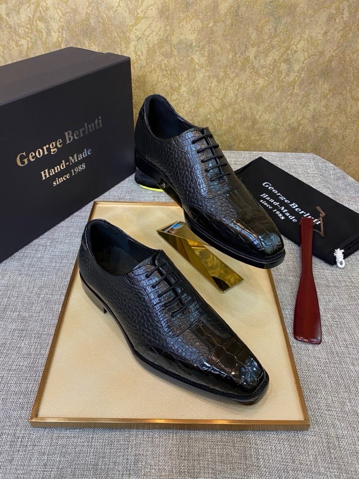 Оксфорды мужские Berluti George Berluti из кожи крокодила чёрного цвета