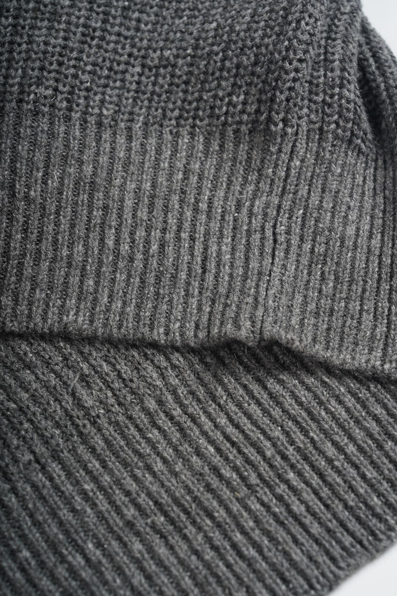 Футболка мужская в стиле Brunello Cucinelli из льна и хлопка серого цвета 