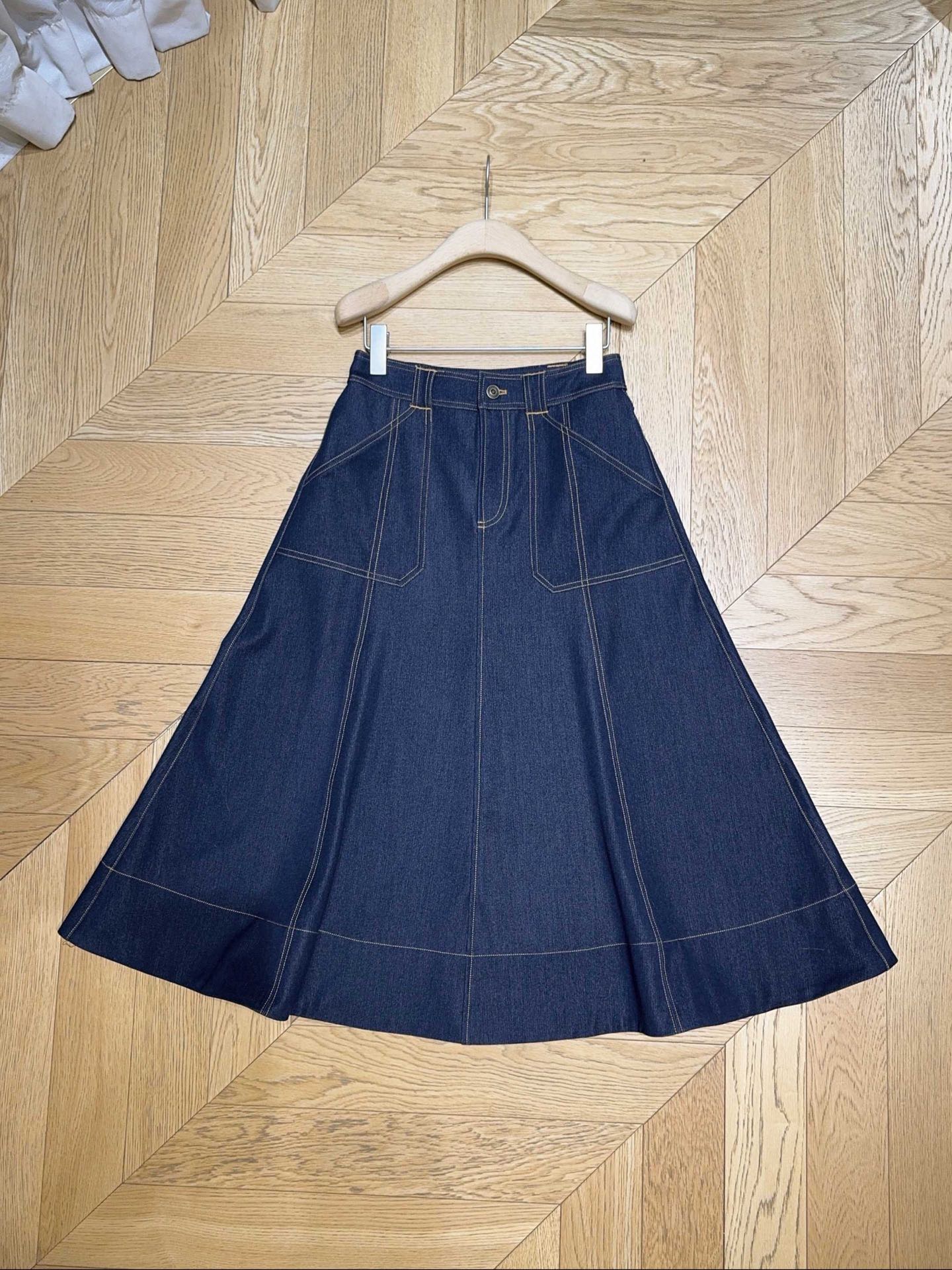 Юбка женская в стиле CinqàSept из денима синего цвета А-силуэта с высокой посадкой