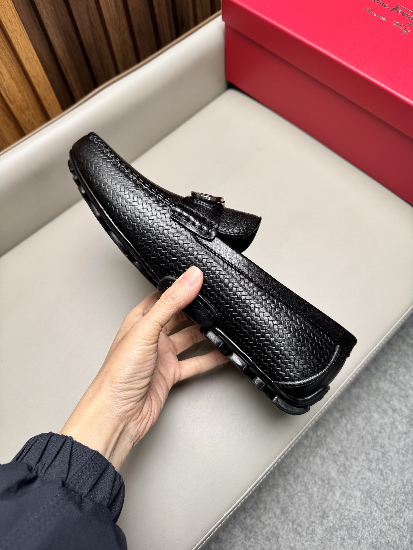 Лоферы мужские в стиле Ferragamo чёрного цвета