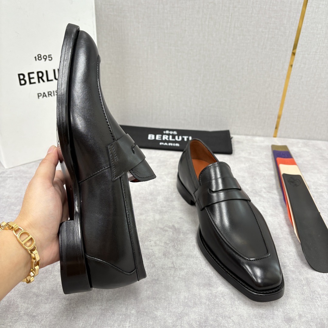 Лоферы мужские в стиле Berluti пенни из натуральной кожи черного цвета