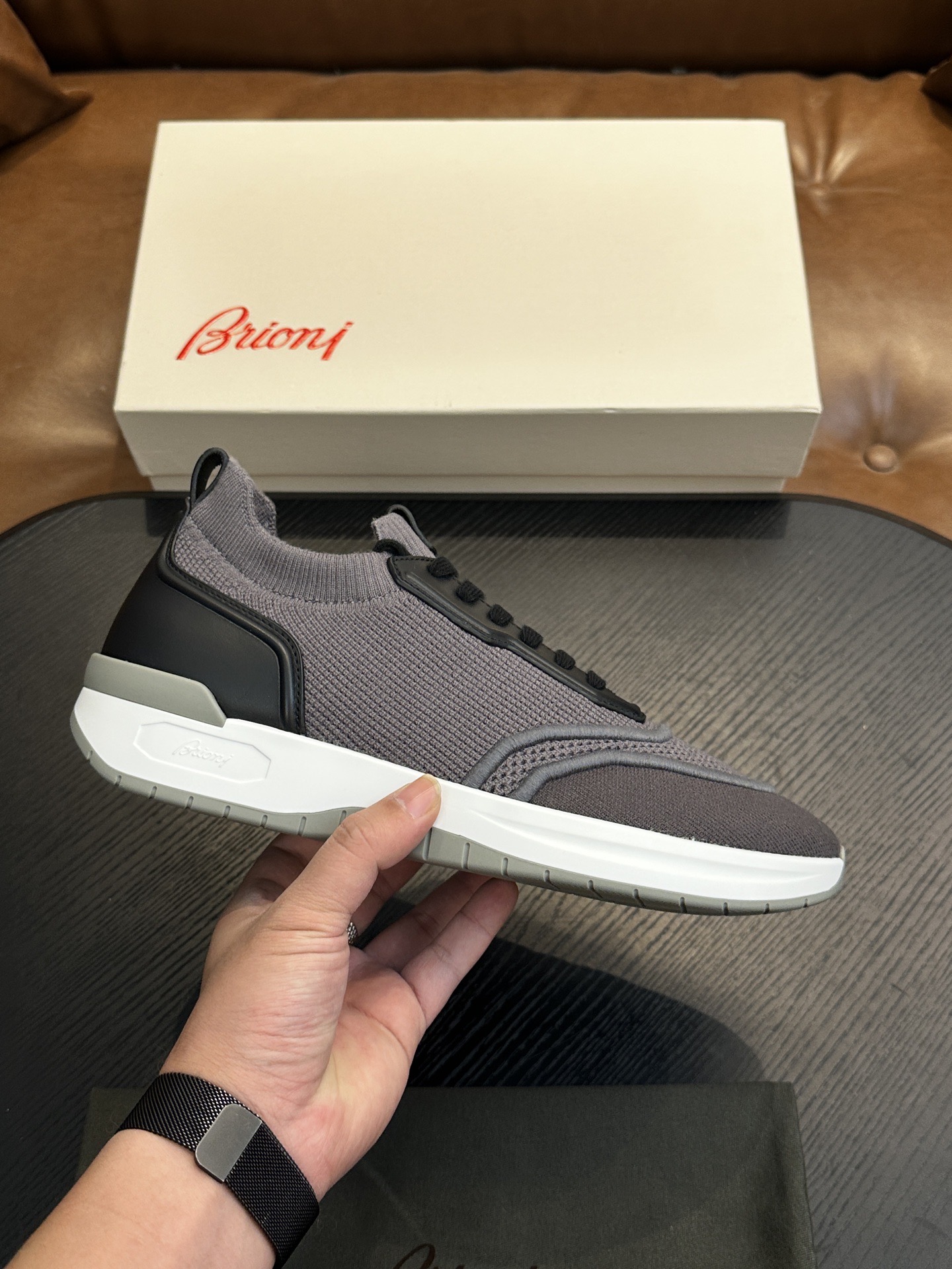 Кроссовки мужские в стиле Brioni серого цвета