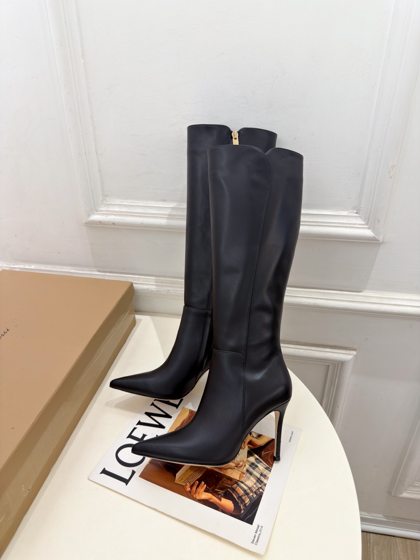 Сапоги женские Gianvito Rossi черного цвета
