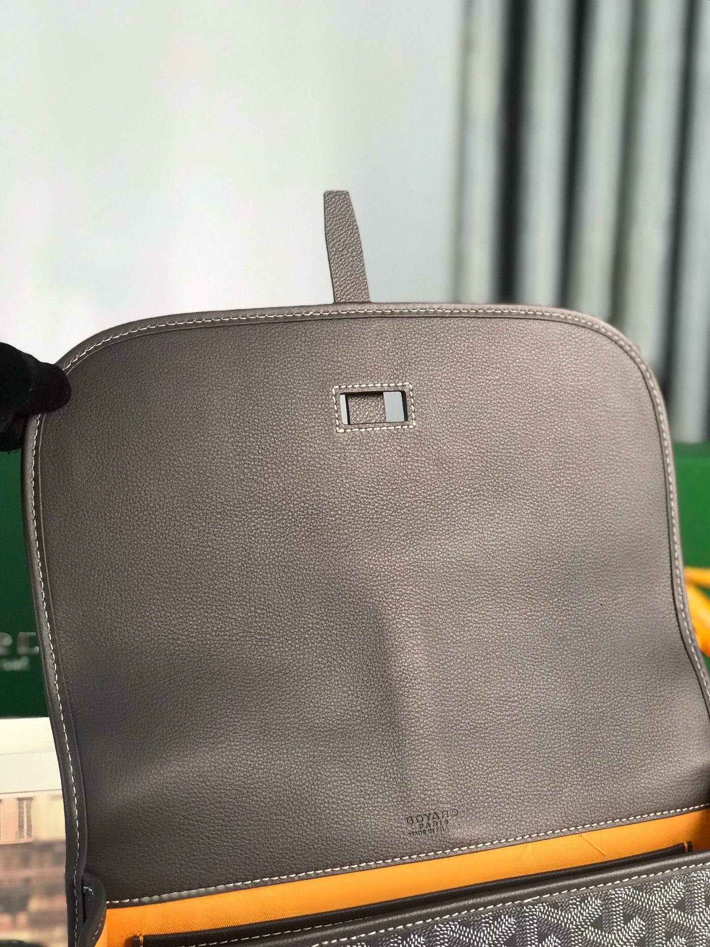 Сумка женская Goyard Belvédère II серого цвета
