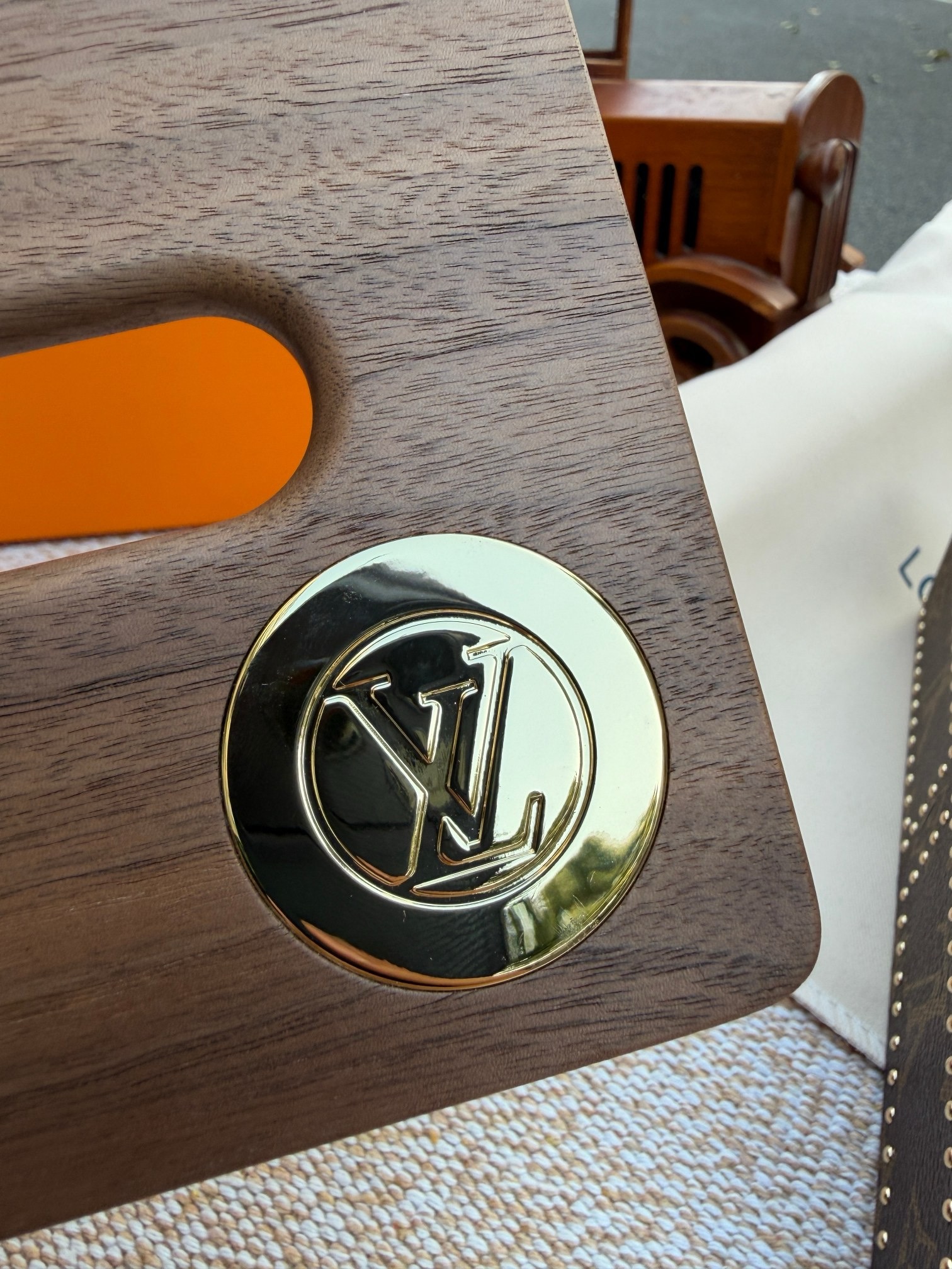 Салфетница Louis Vuitton темно-коричневого цвета