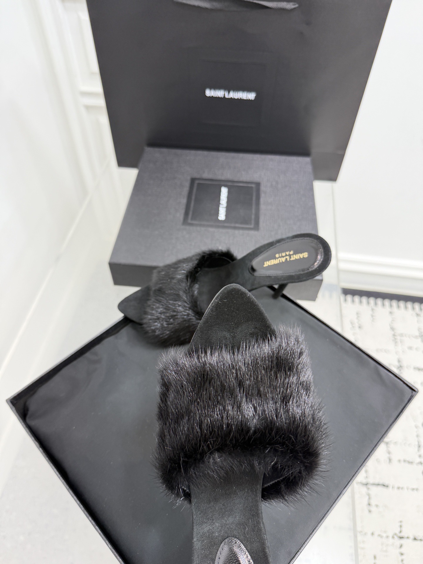 Мюли женские Saint Laurent Opyum чёрного цвета