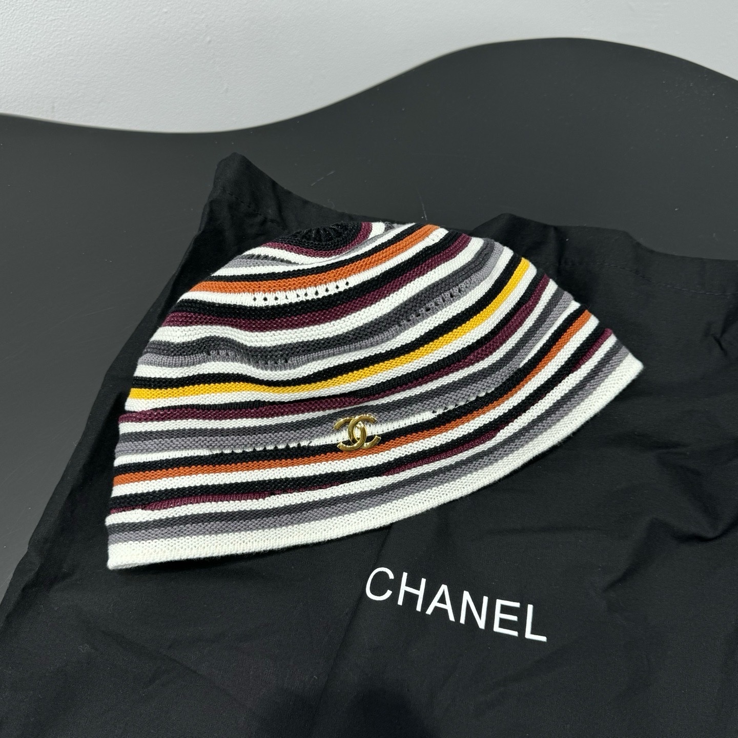Панама женская Chanel Coco Beach цвета мультиколор
