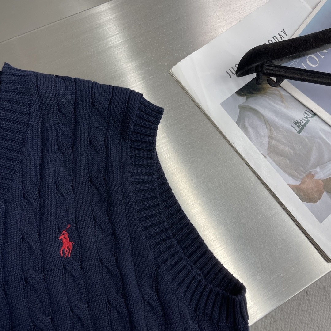 Жилет мужской в стиле Ralph Lauren с фактурной вязкой тёмно-синего цвета