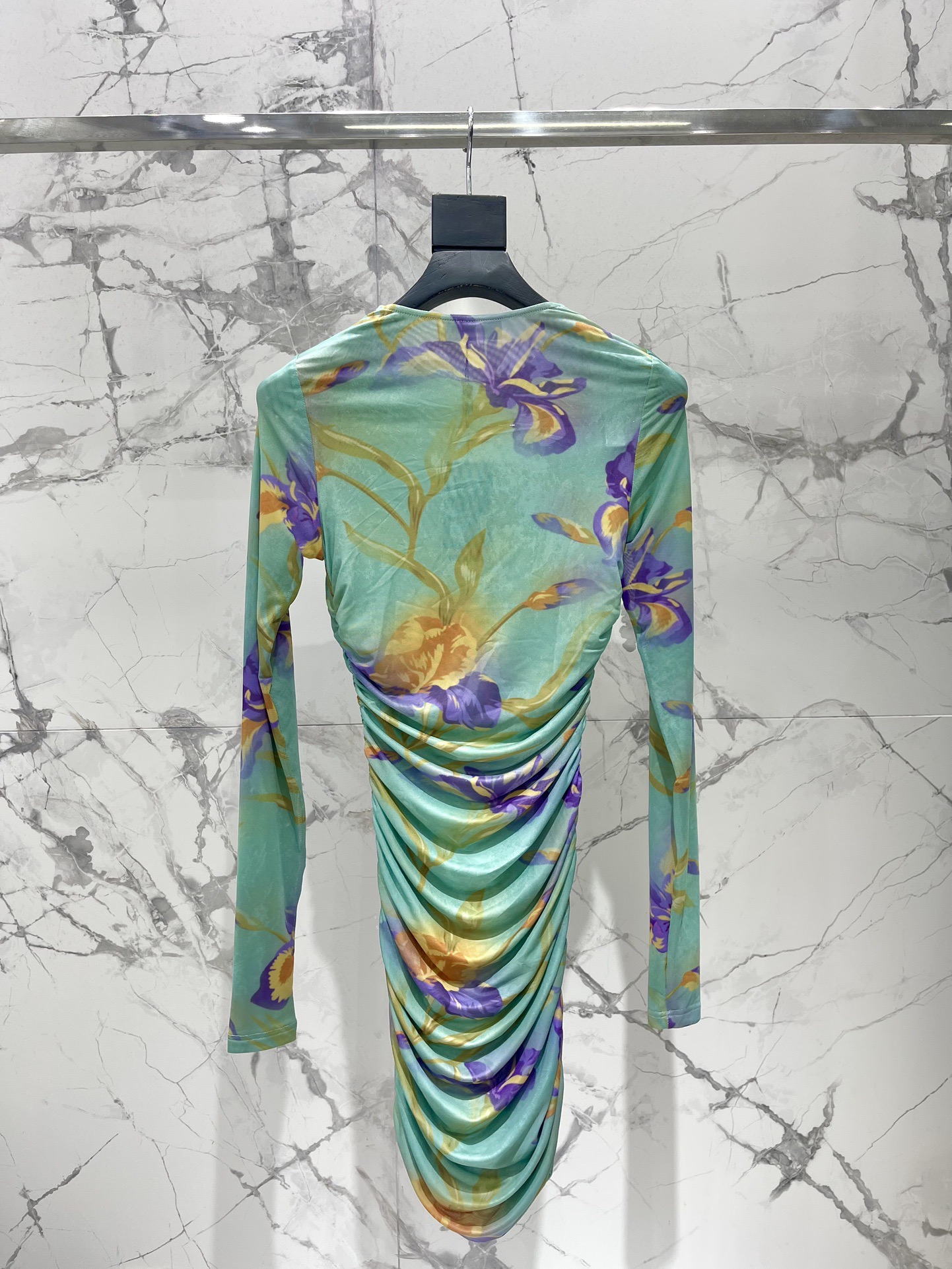 Платье женское в стиле Saint Laurent зелёно-жёлтого цвета