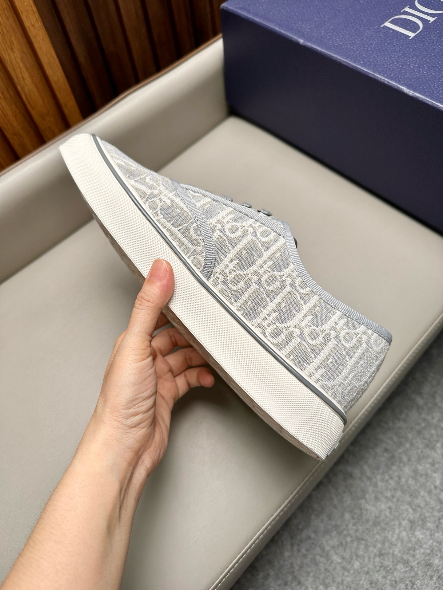 Кеды мужские Dior B23 League серого цвета