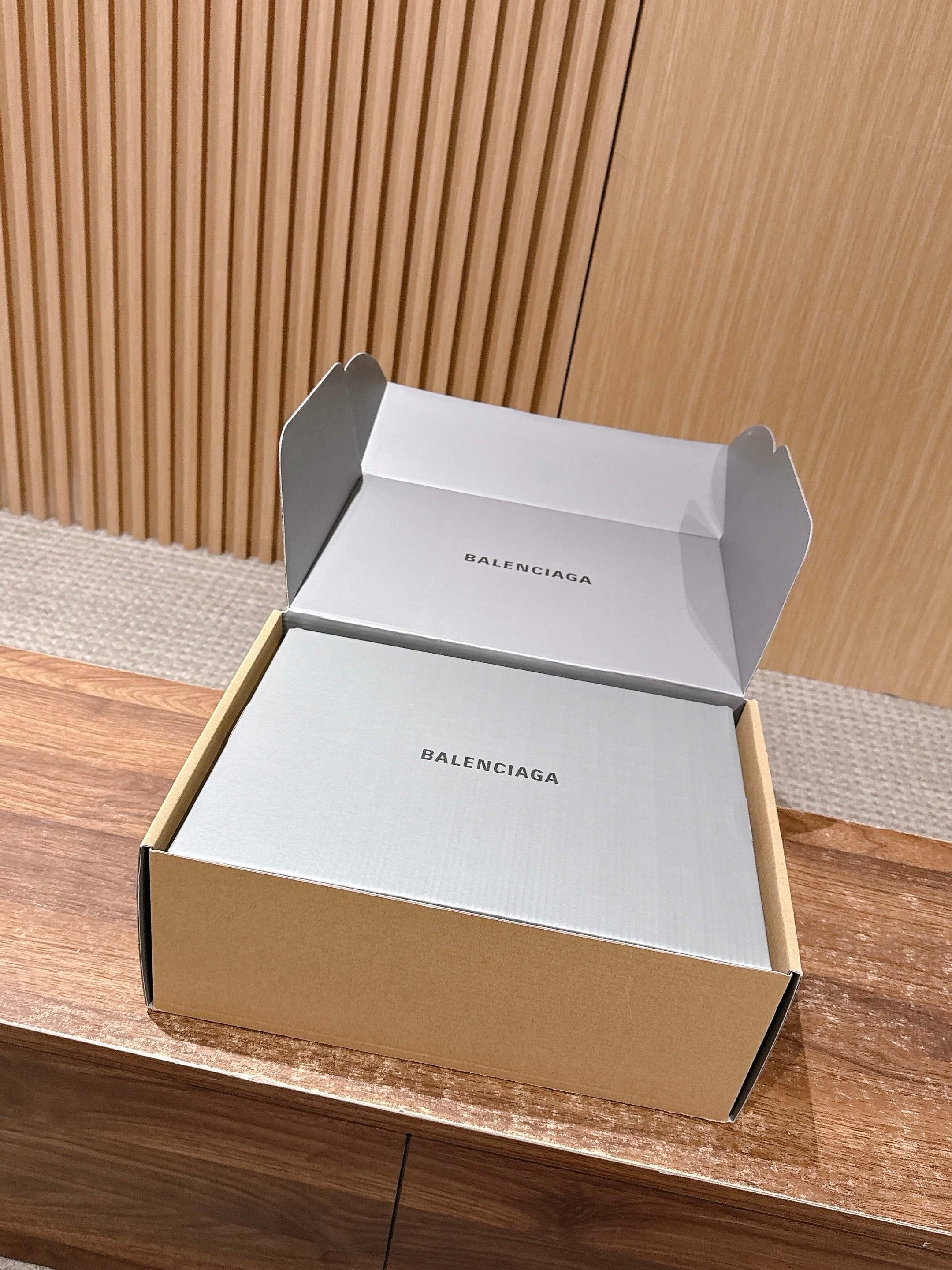 Кеды женские в стиле Balenciaga Soccer розового цвета