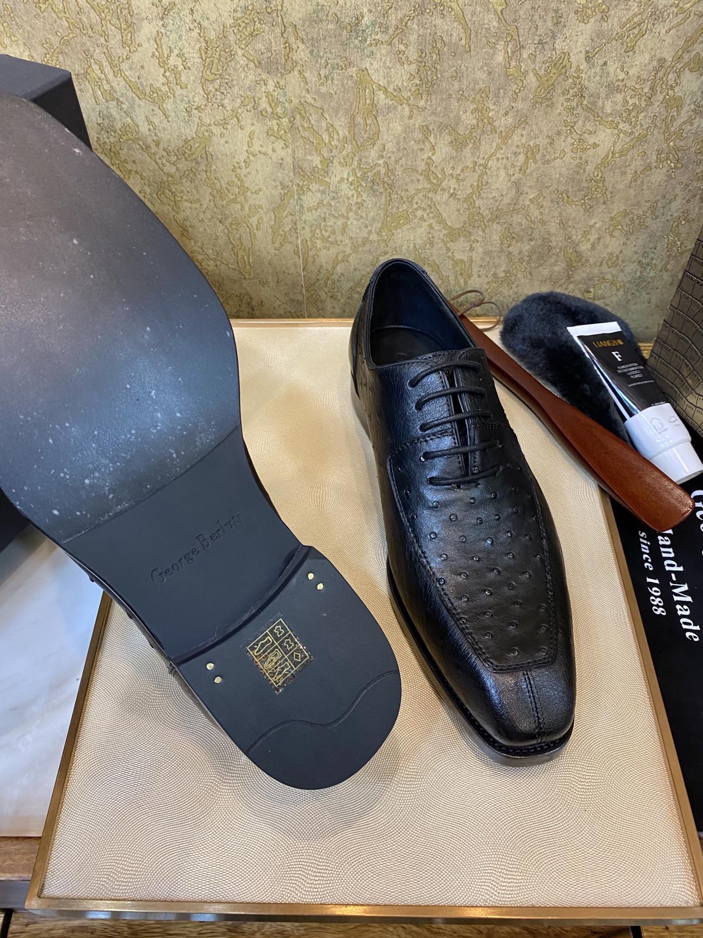 Оксфорды мужские в стиле Berluti чёрного цвета