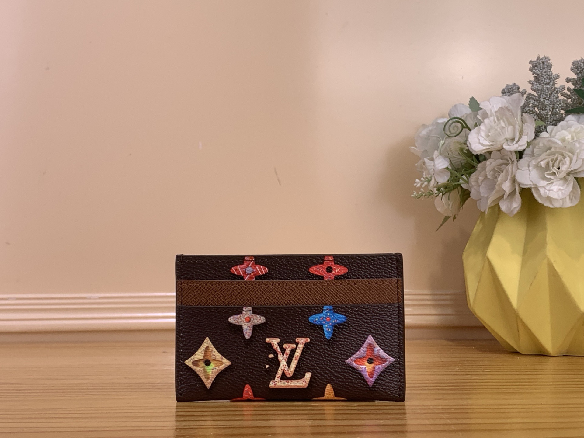 Картхолдер унисекс в стиле Louis Vuitton Double Monogram Donuts коричневого цвета