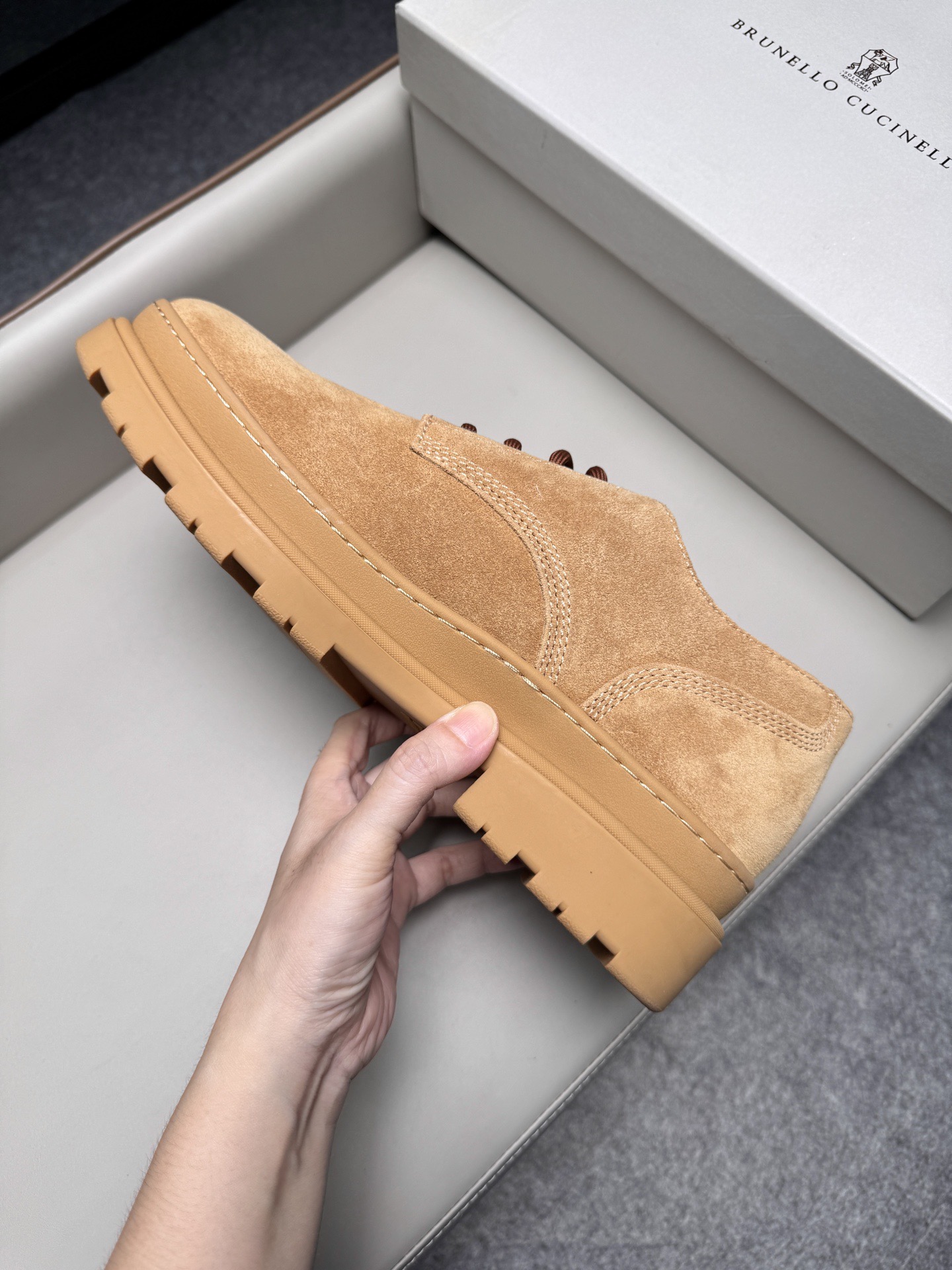 Туфли мужские в стиле Brunello Cucinelli бежевого цвета