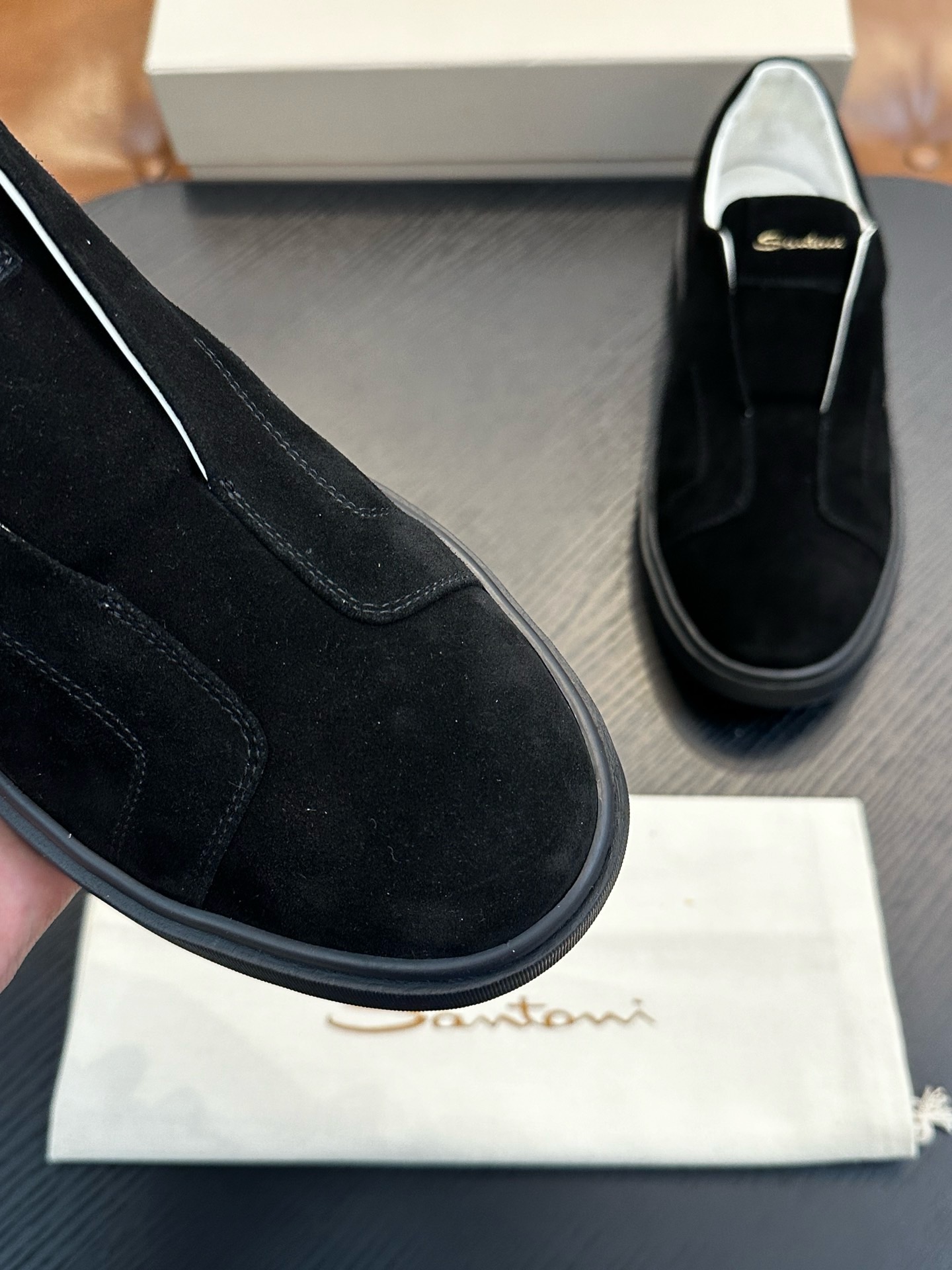Слипоны мужские в стиле Santoni чёрного цвета