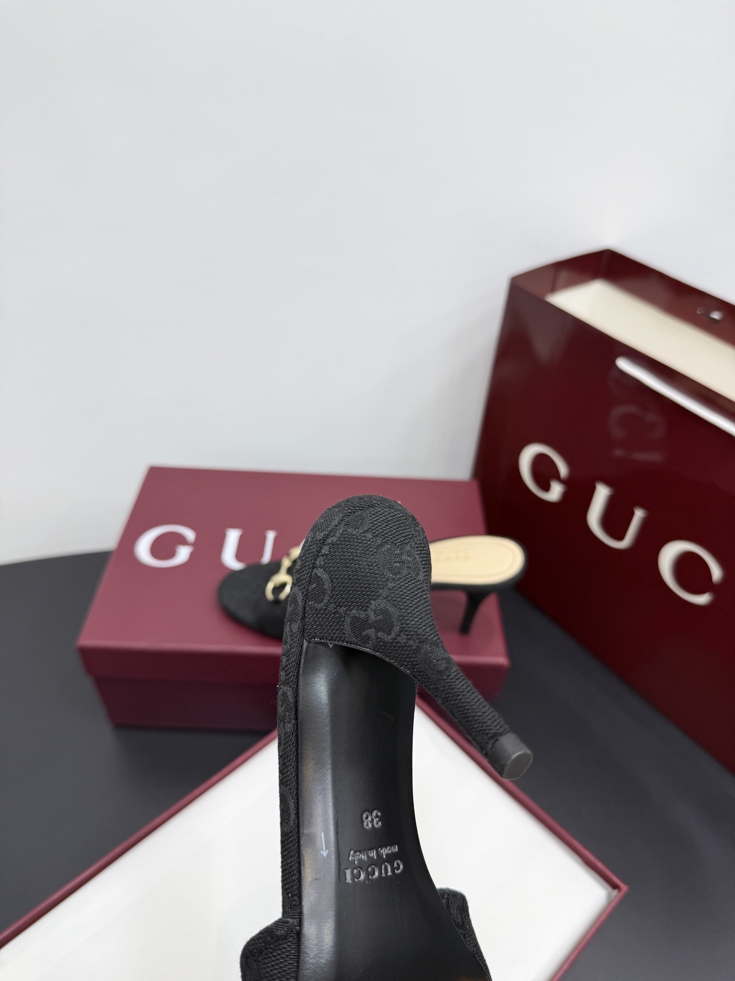 Мюли женские в стиле Gucci Horsebit черного цвета