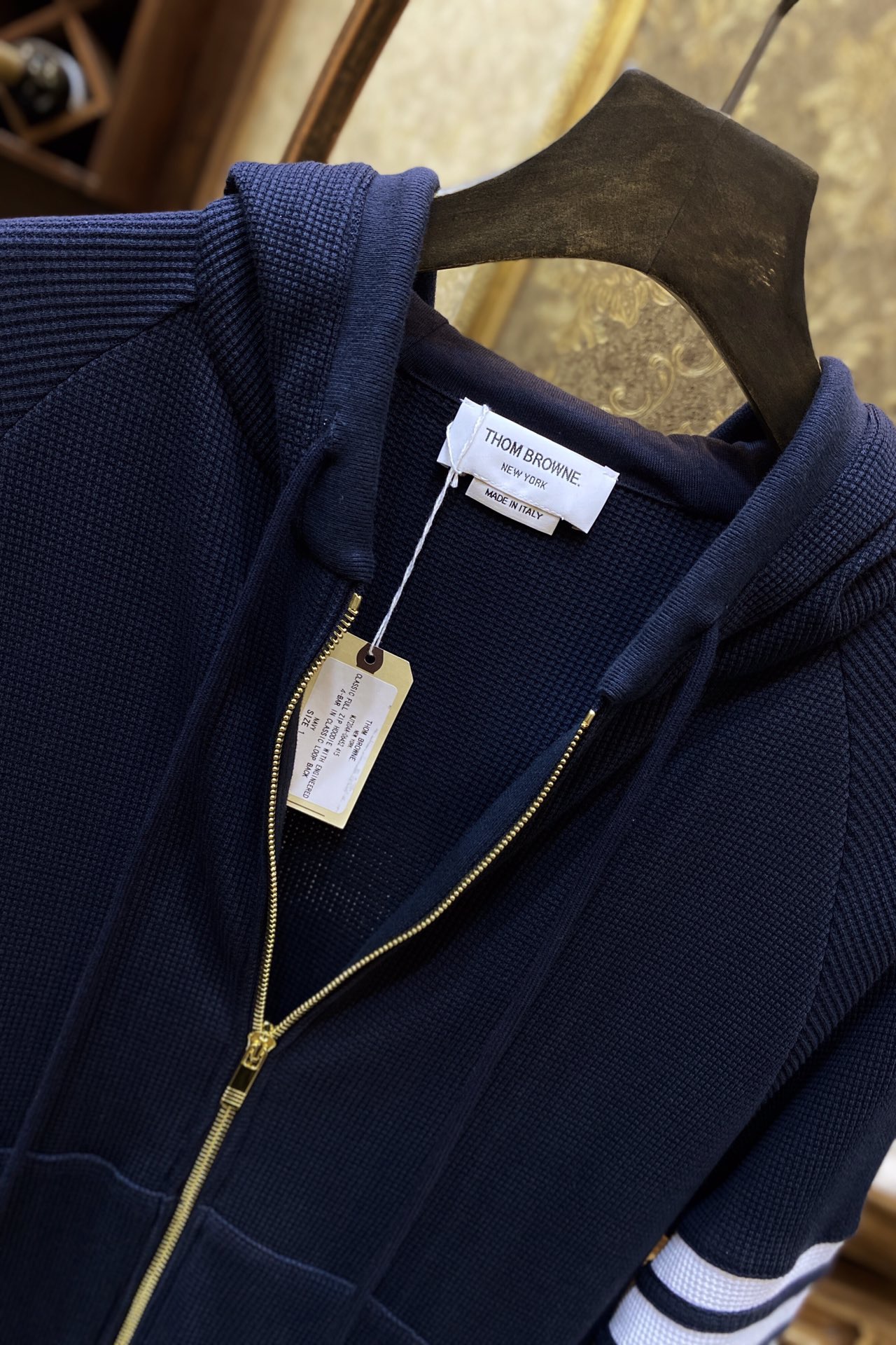 Костюм мужской в стиле Thom Browne спортивный тёмно-синего цвета (худи на молнии / свитшот + брюки)