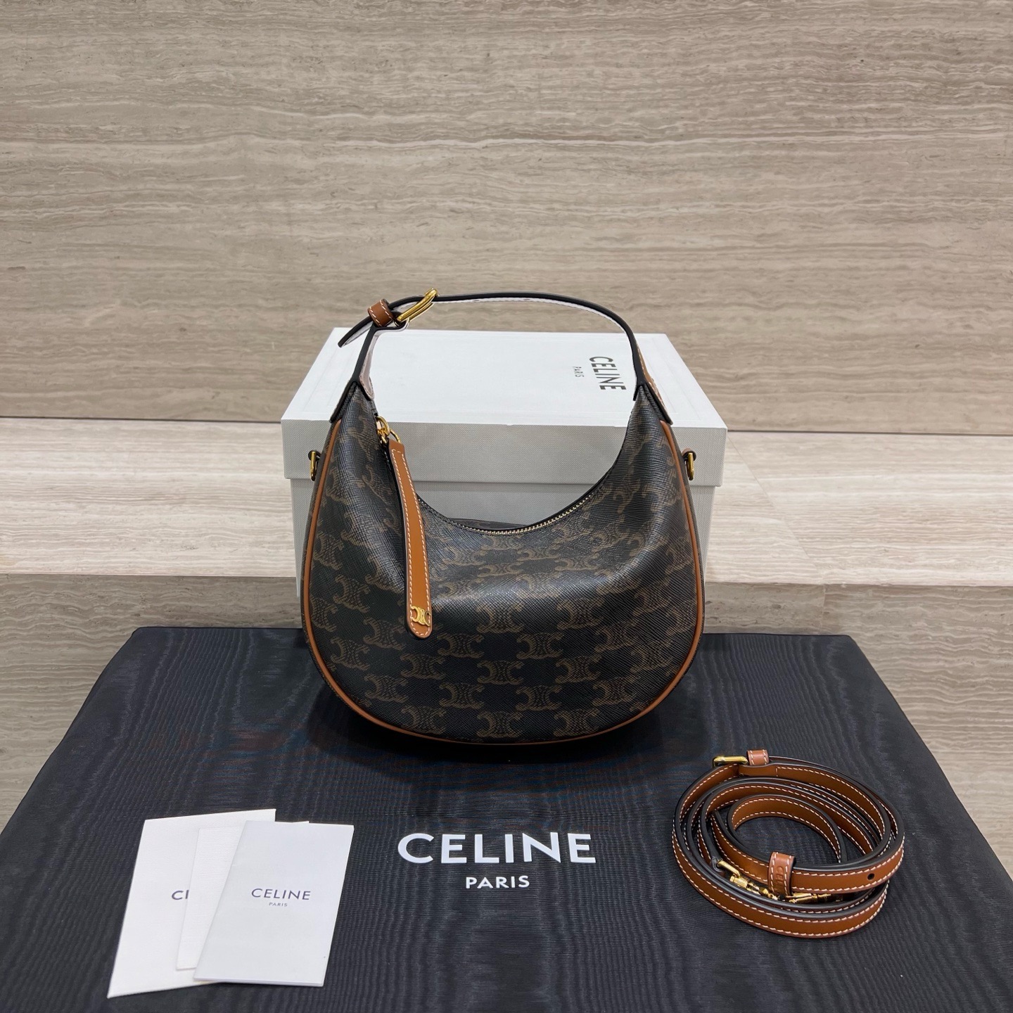 Сумка женская Celine Teen Lulu с принтом коричневого цвета
