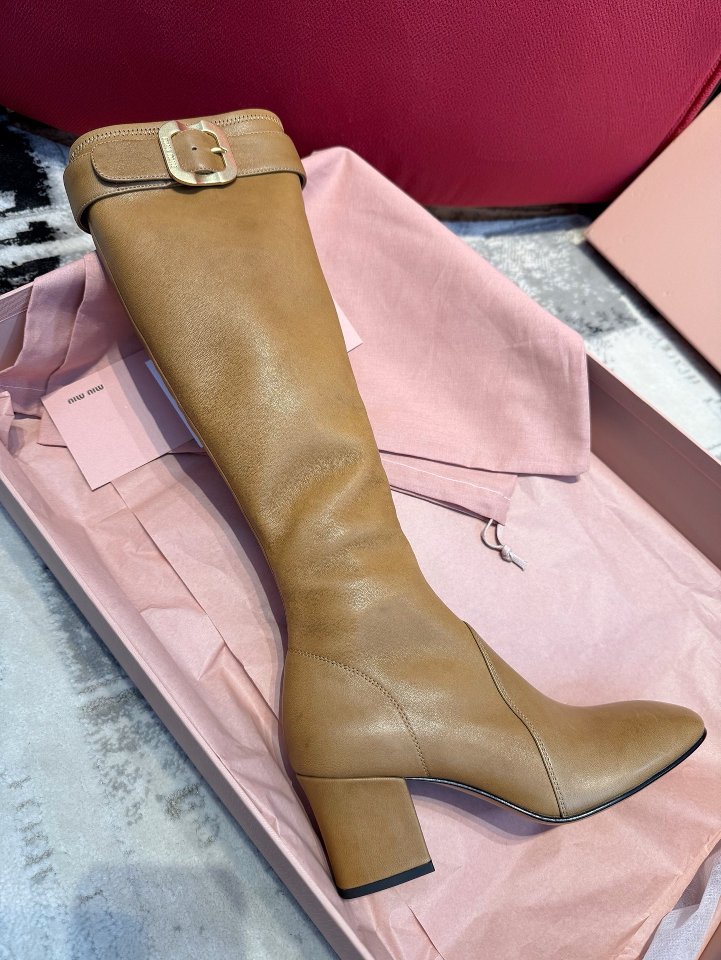 Сапоги женские Miu Miu Nappa Leather Boots with Buckle светло-коричневого цвета