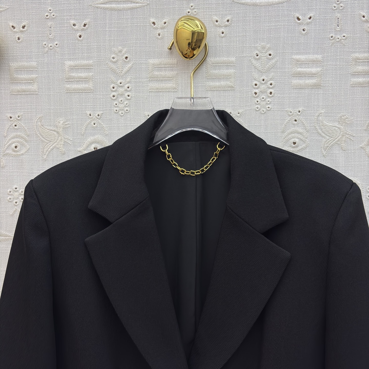 Жакет женский Schiaparelli укороченный чёрного цвета