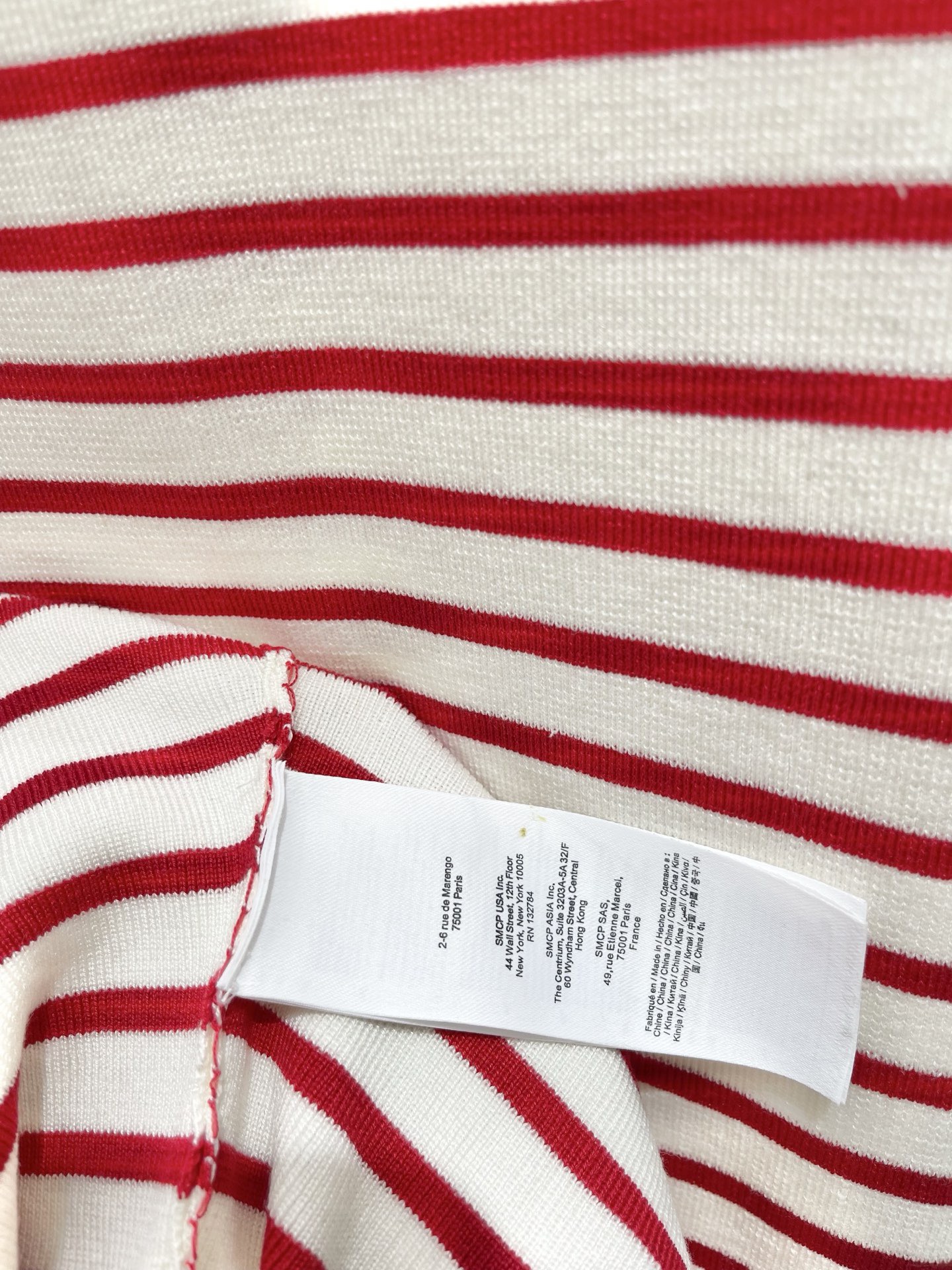 Платье женское в стиле Maje трикотажное в полоску с воротником polo красного цвета