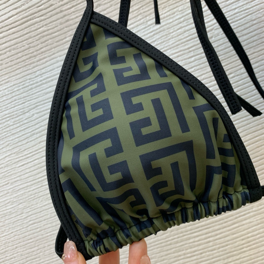 Купальник женский в стиле Balmain зелёного цвета с монограммным принтом