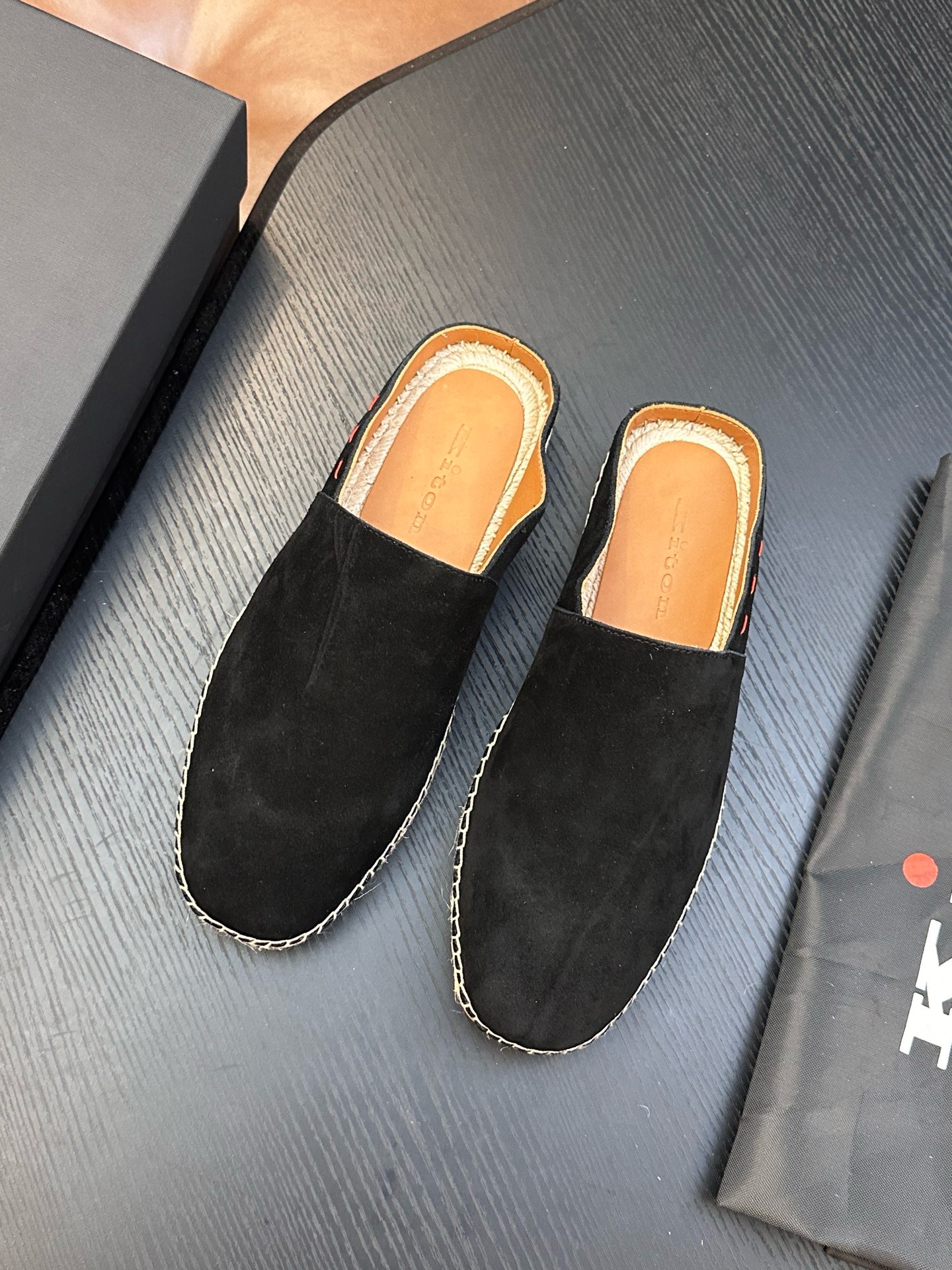 Мюли мужские в стиле Kiton чёрного цвета