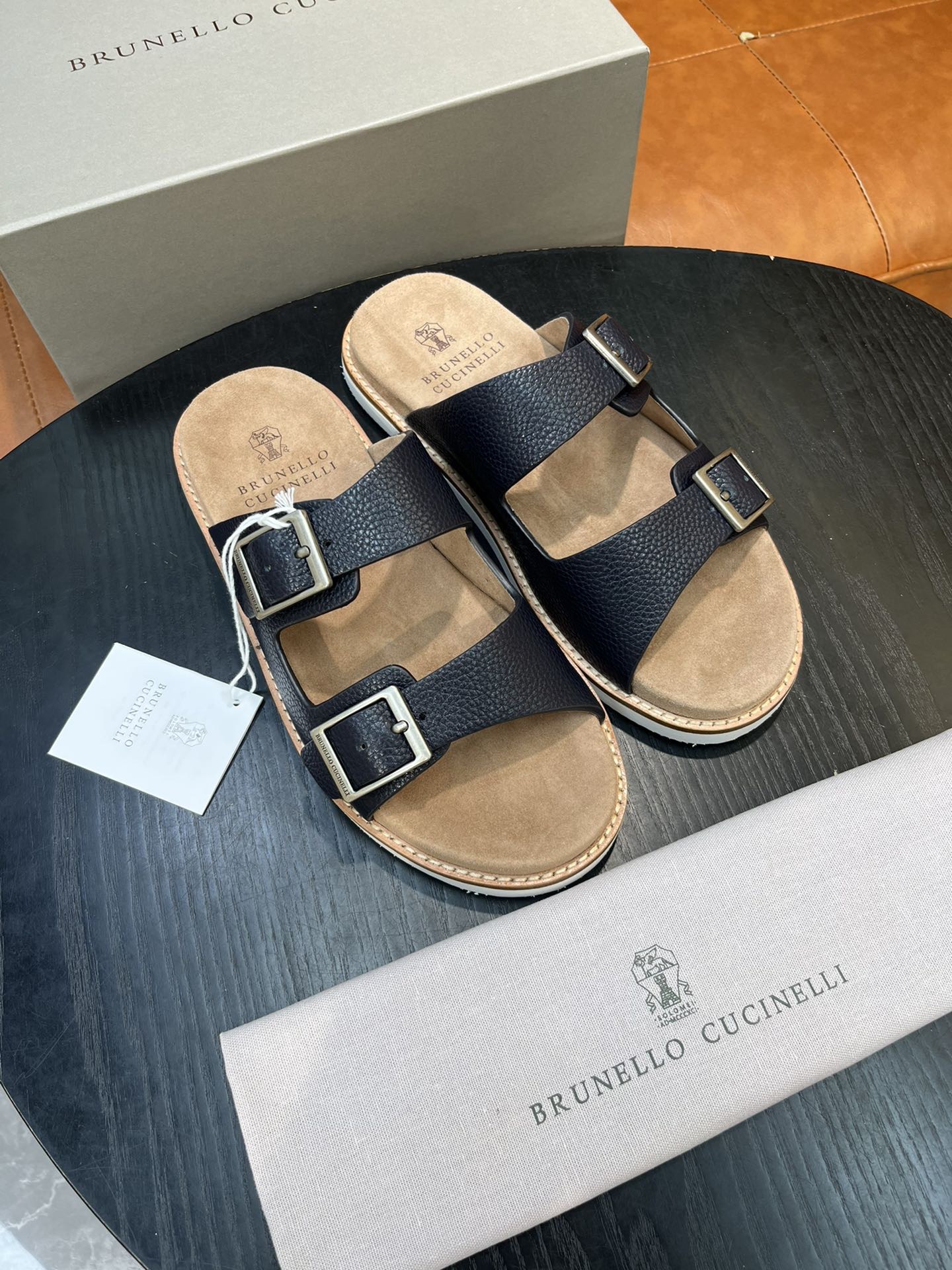 Сандалии мужские в стиле Brunello Cucinelli чёрного цвета