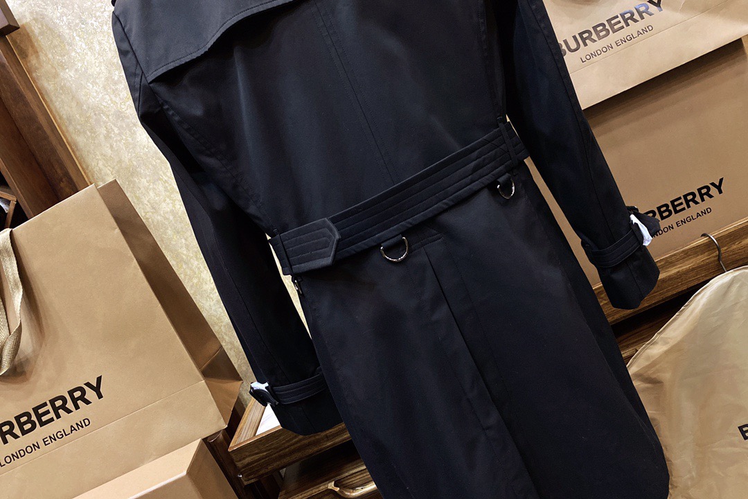 Тренч мужской в стиле Burberry средней длины чёрного и тёмно-синего цвета