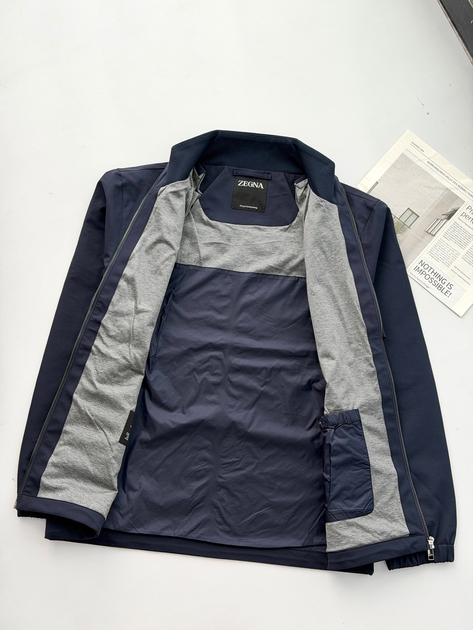 Куртка мужская в стиле Zegna тёмно-синего цвета с кожаными элементами