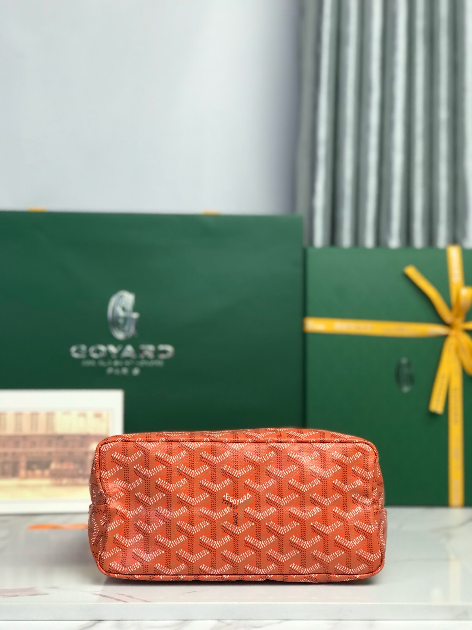 Сумка женская Goyard Hobo Mini оранжевого цвета
