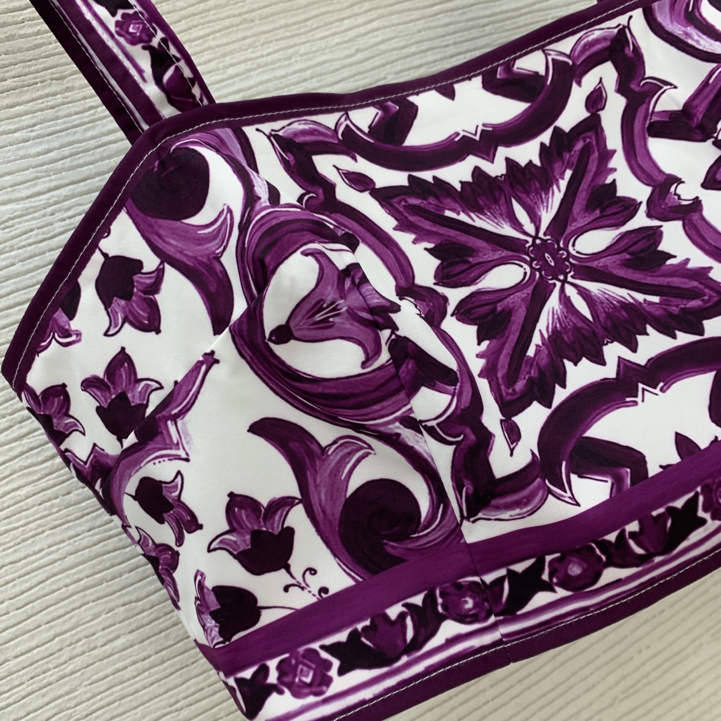 Костюм женский в стиле Dolce & Gabbana спортивный комплект для йоги с топом и брюками