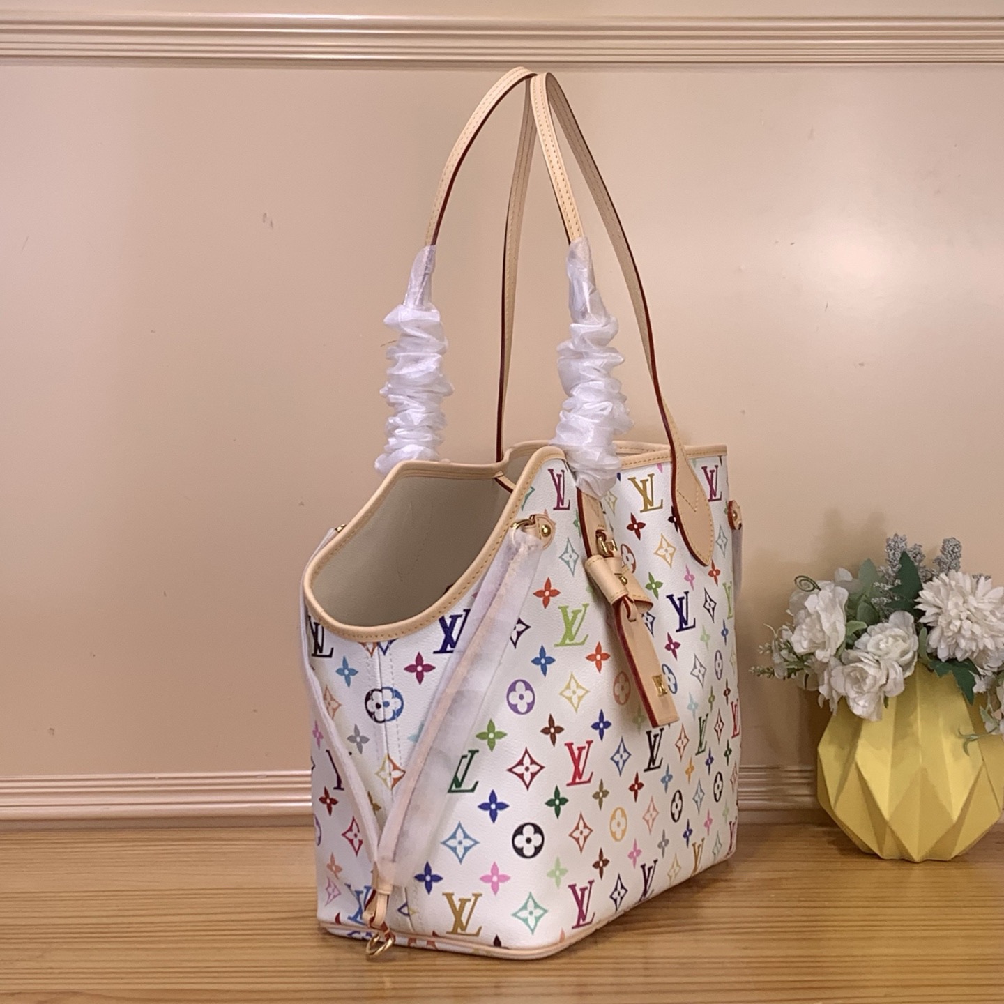 Сумка-переноска унисекс для животных в стиле Louis Vuitton Neverwoof Multicolor