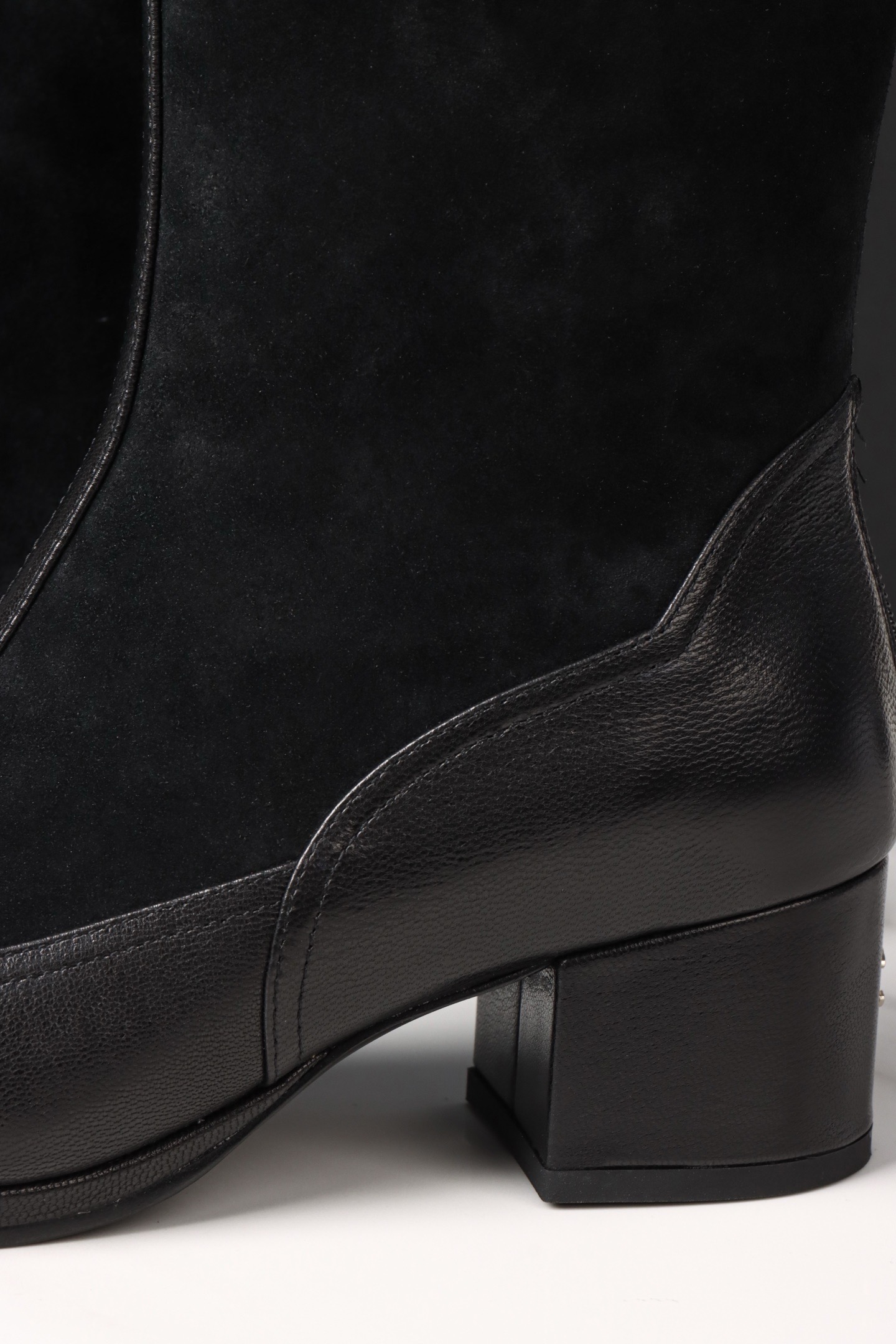 Сапоги женские Chanel Riding Boots чёрного цвета