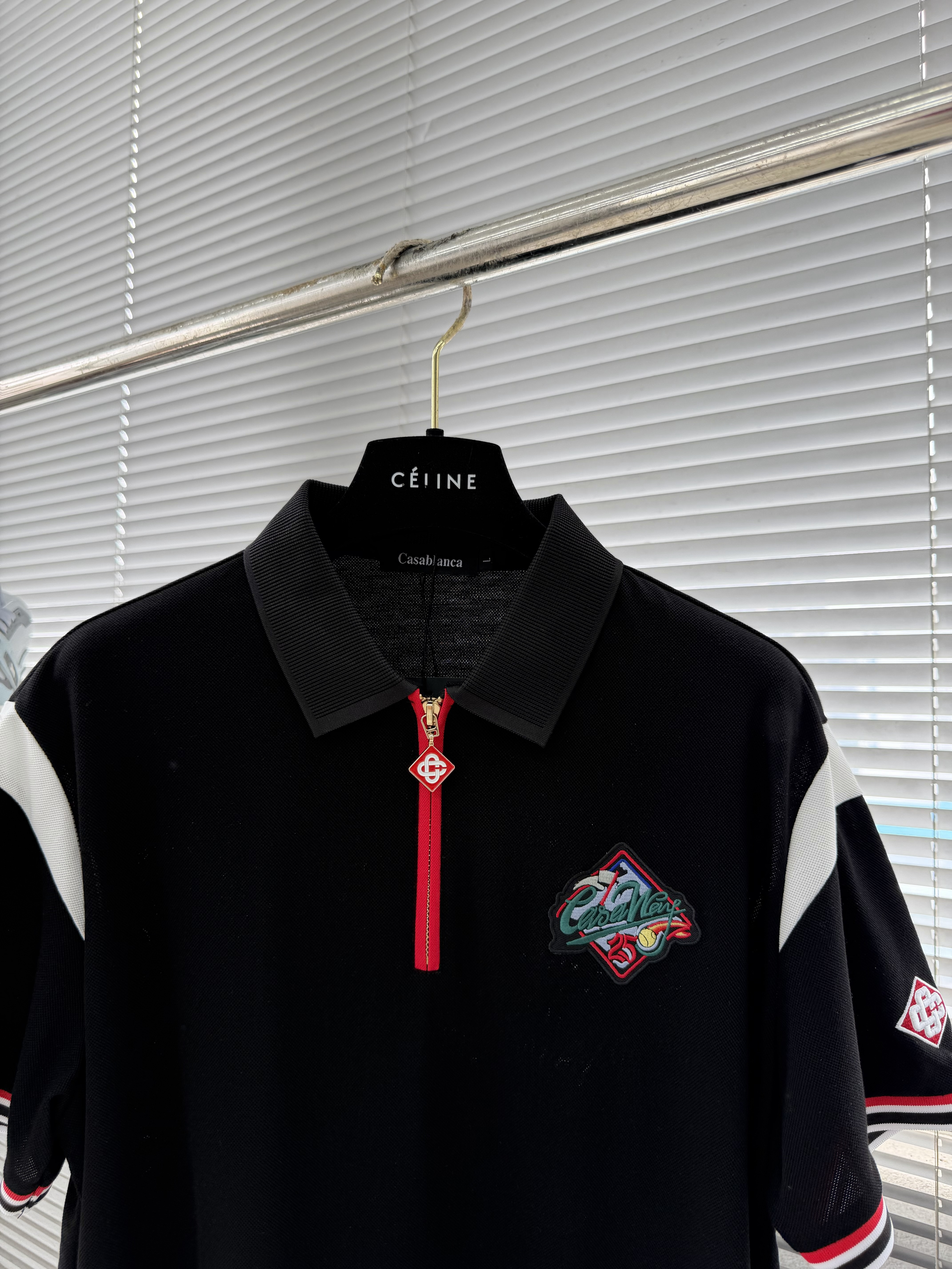 Поло мужское в стиле Casablanca из хлопка чёрного цвета с вышивкой и молнией