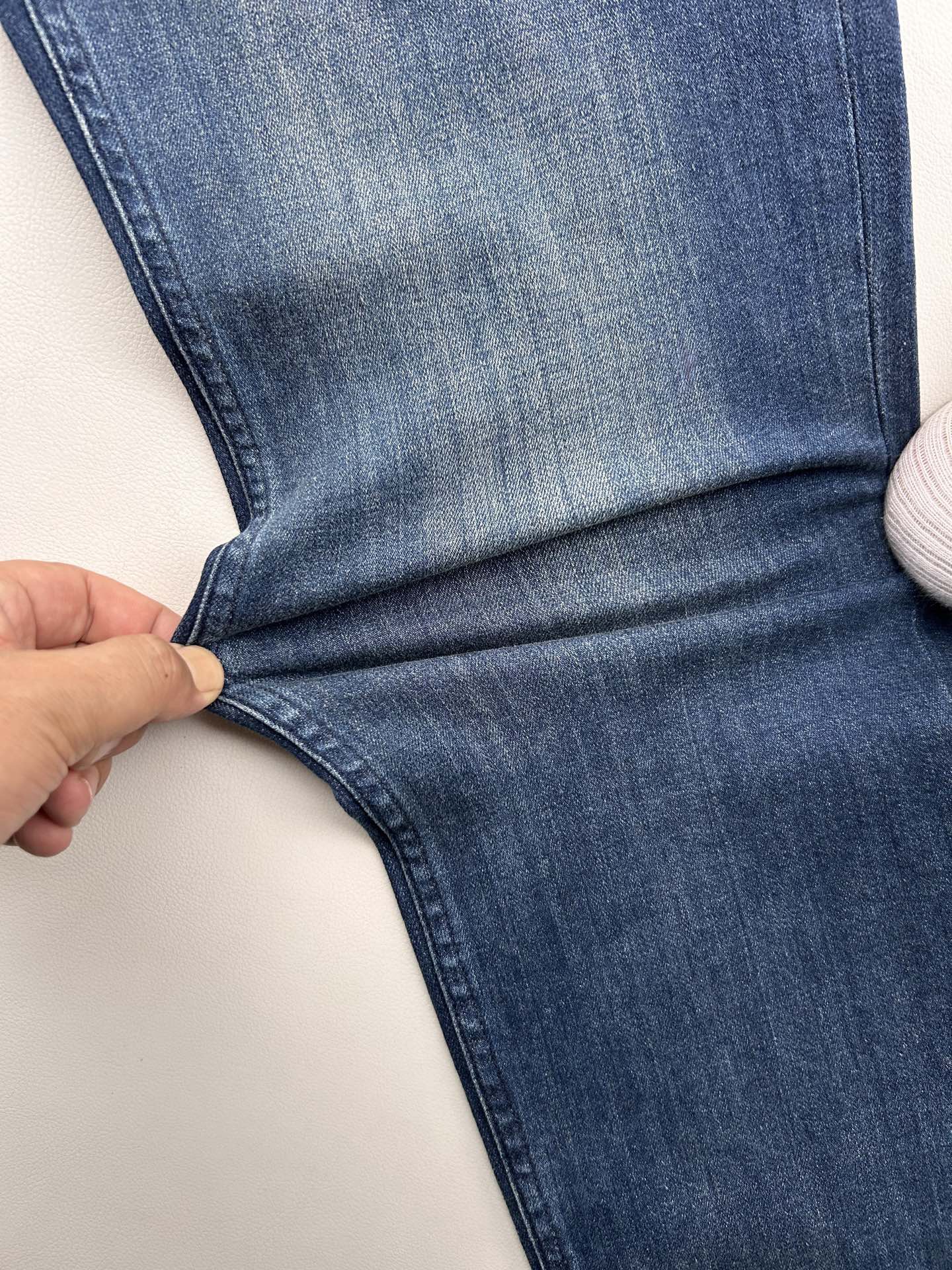 Джинсы мужские в стиле Ralph Lauren синего цвета зауженные с эффектом варки