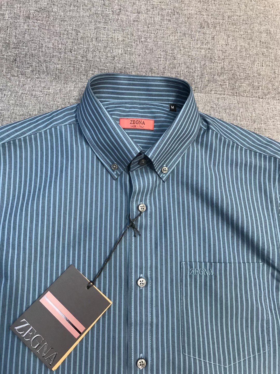Рубашка мужская в стиле Ermenegildo Zegna в полоску классическая сине-голубого цвета