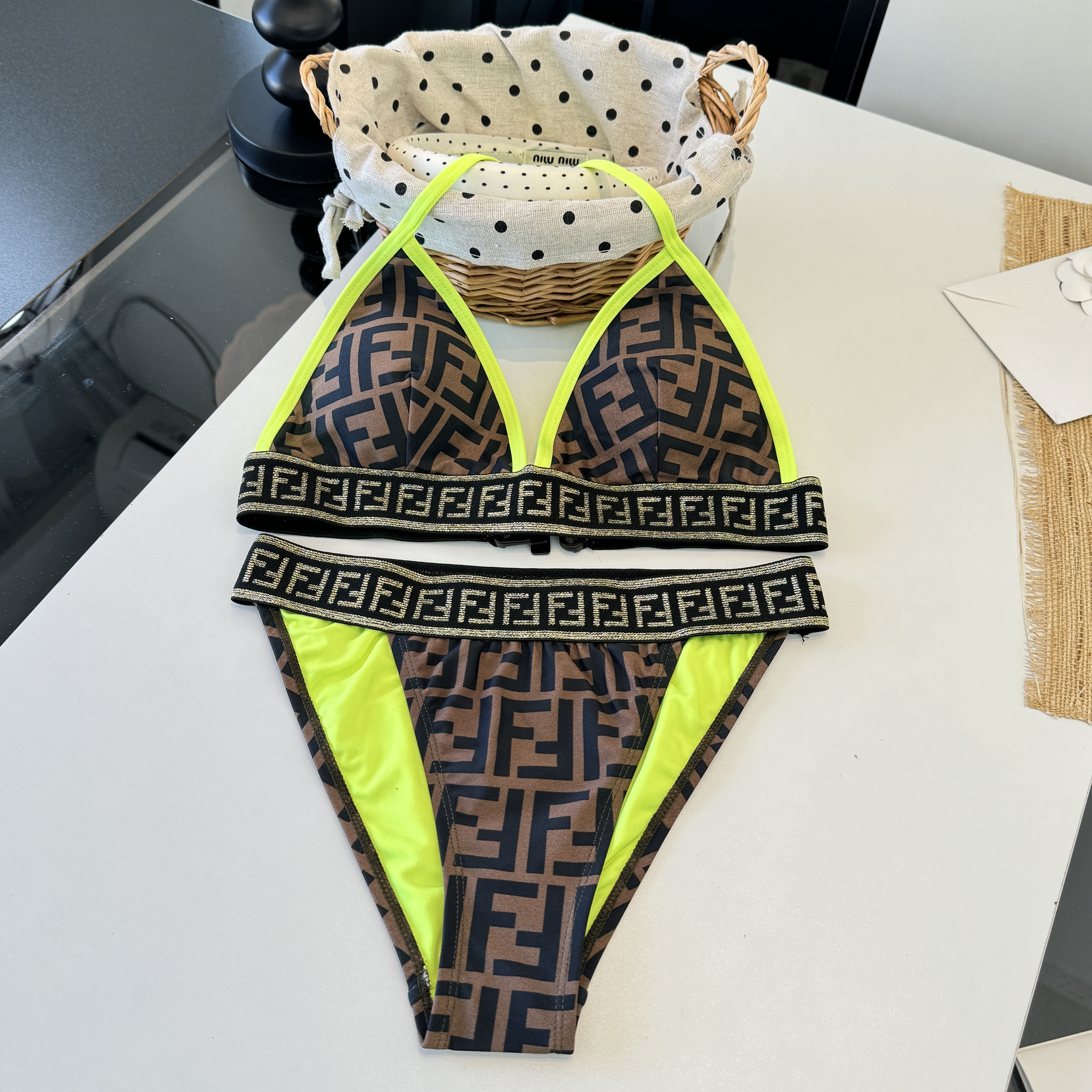 Купальник женский Fendi коричневого цвета с неоновыми вставками