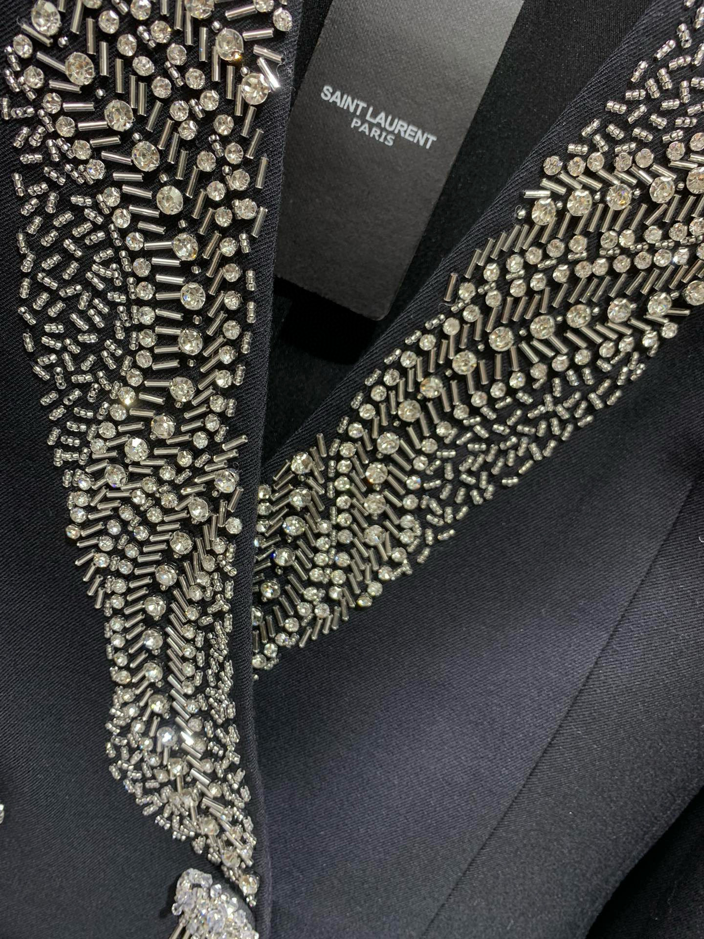 Жакет женский в стиле Saint Laurent с V-образным вырезом и ручной вышивкой кристаллами