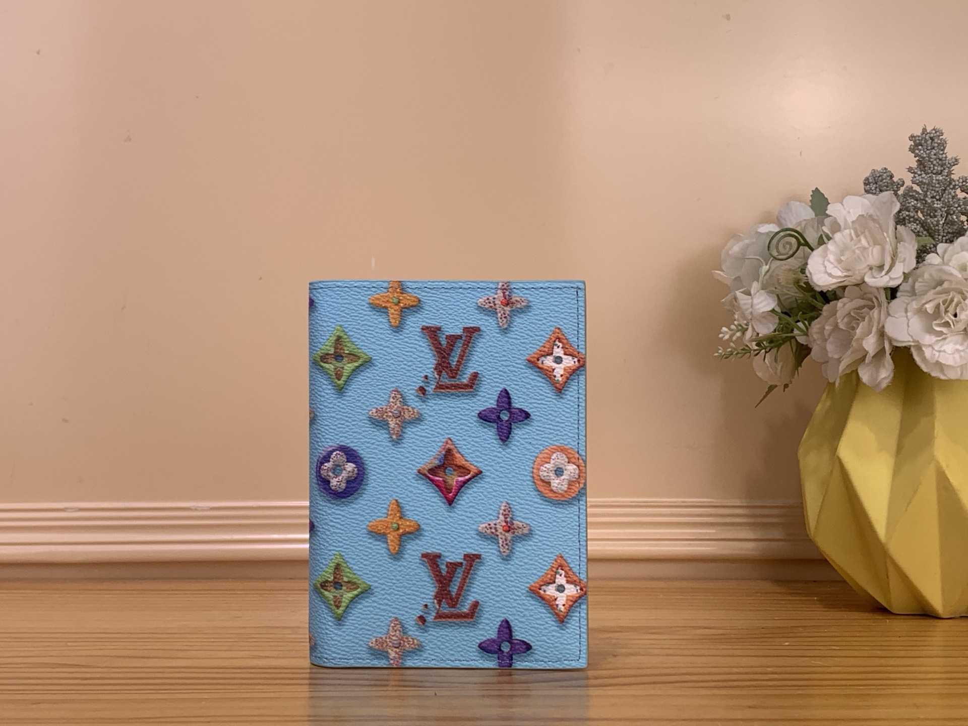 Обложка унисекс для паспорта в стиле Louis Vuitton Monogram Donuts