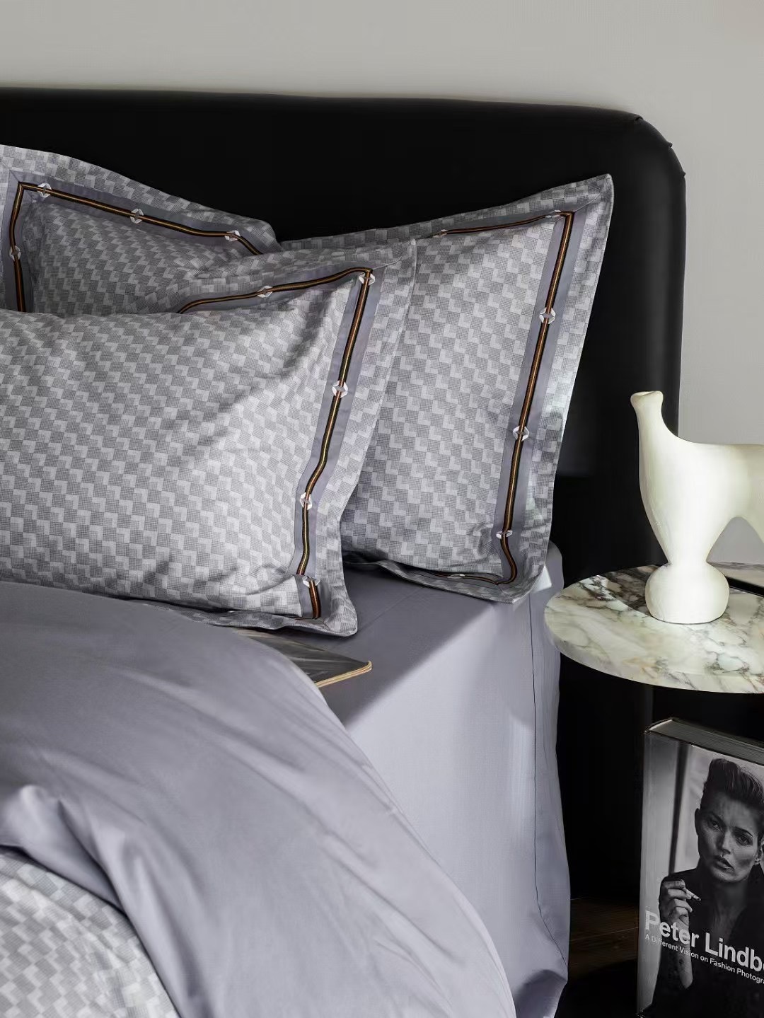 Комплект постельного белья в стиле Hermes с вышивкой сатин люкс 100% хлопок серый (Евро)