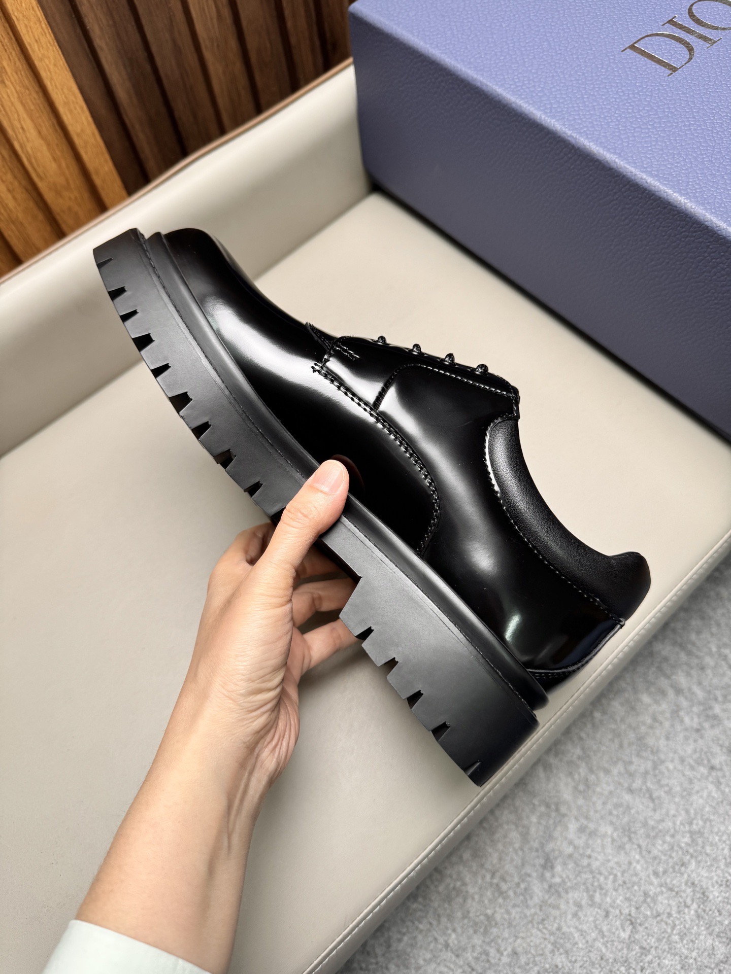 Туфли мужские в стиле Dior Explorer черного цвета