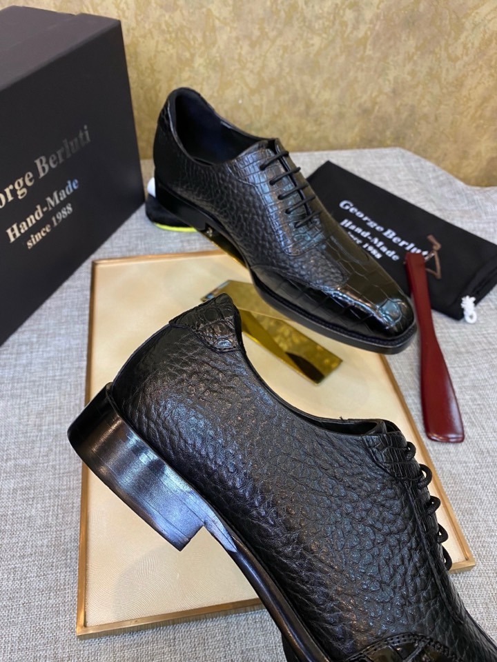 Оксфорды мужские Berluti George Berluti из кожи крокодила чёрного цвета