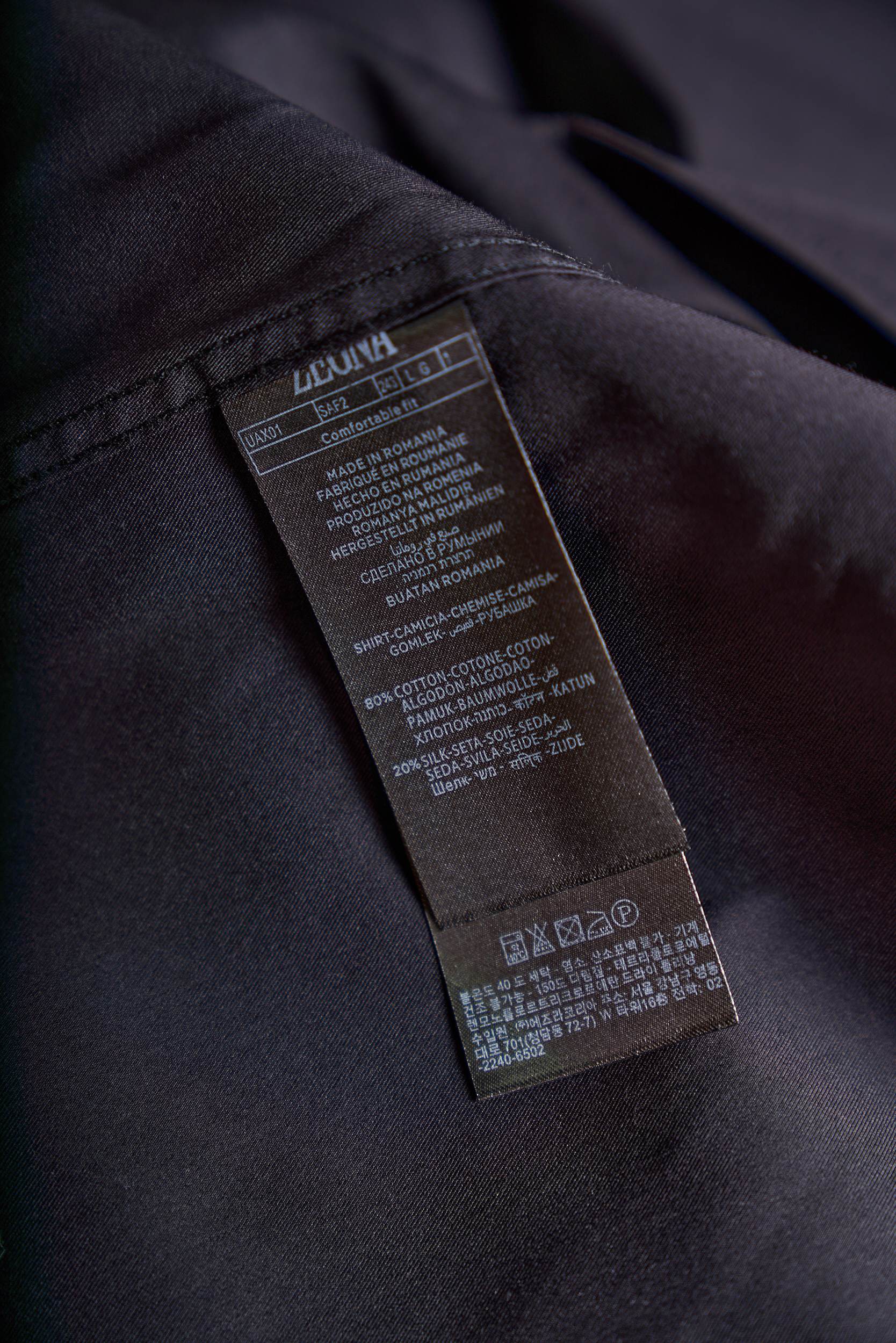 Рубашка мужская в стиле Zegna черного цвета с запонками