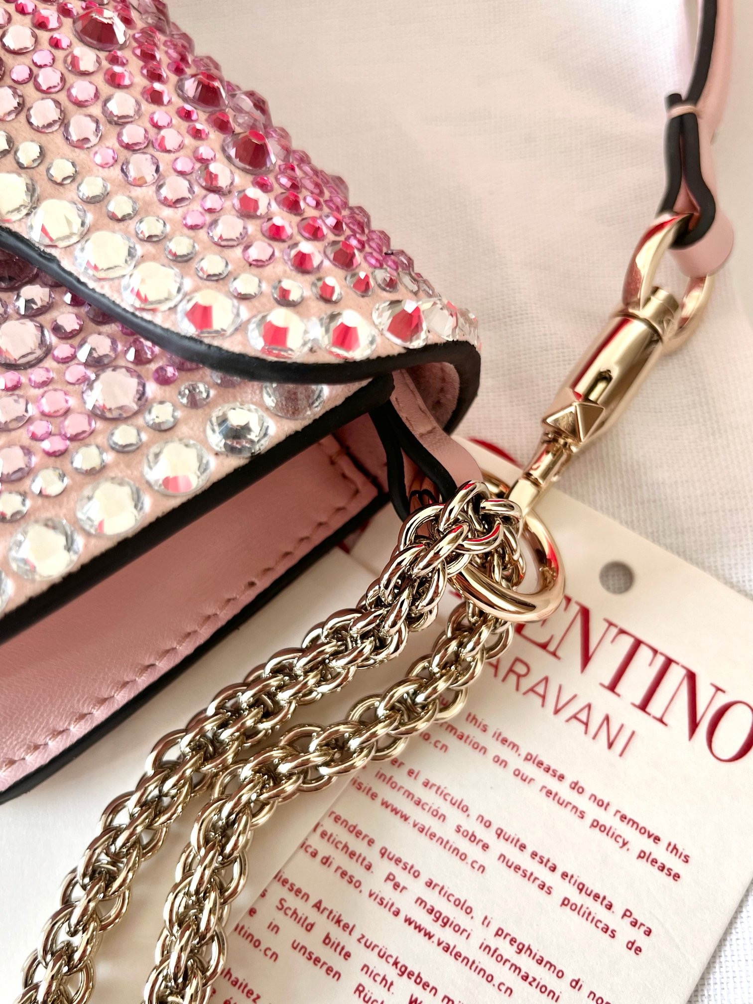 Сумка женская в стиле Valentino Loco со стразами розового цвета