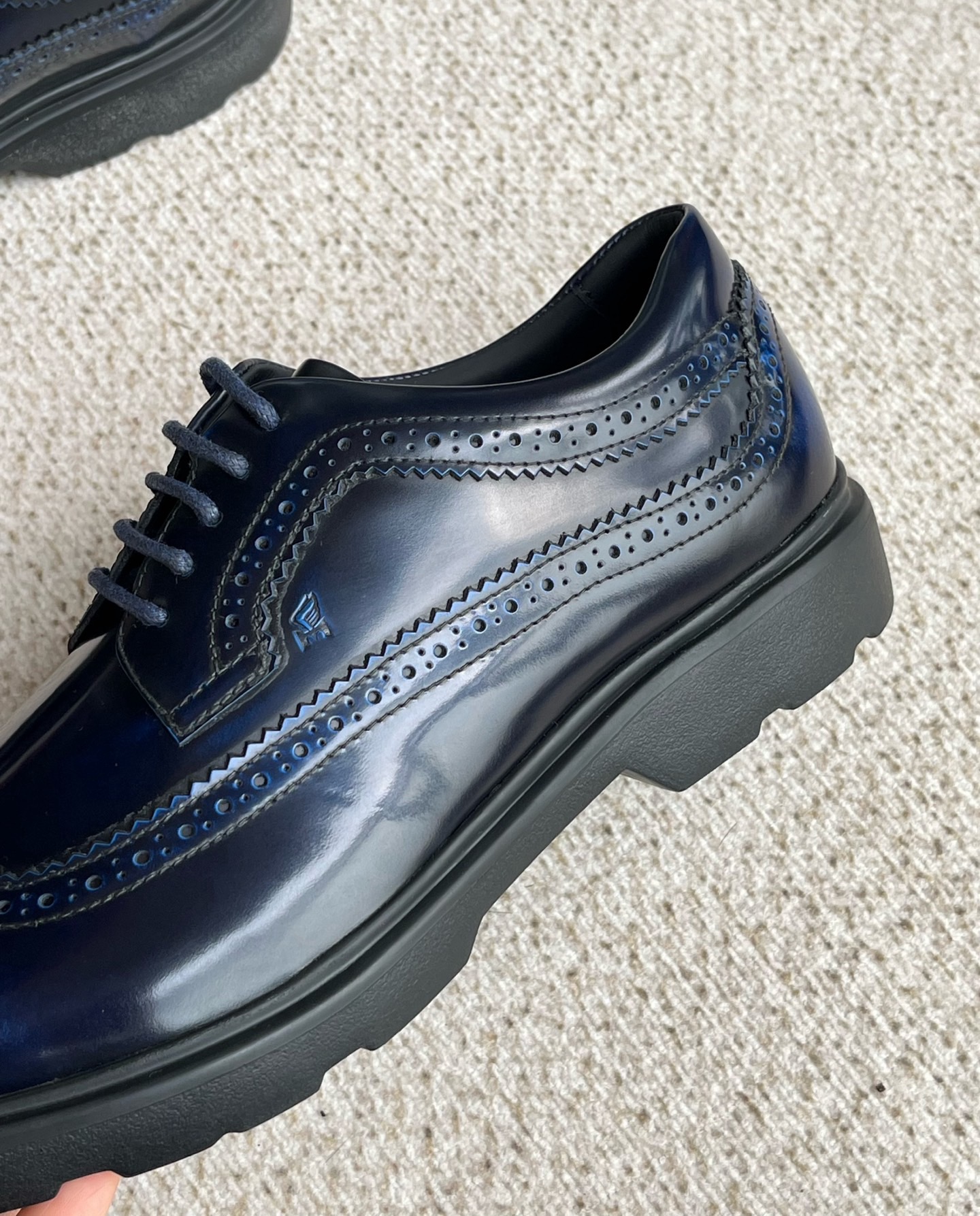 Туфли дерби мужские в стиле Hogan из натуральной кожи синего цвета