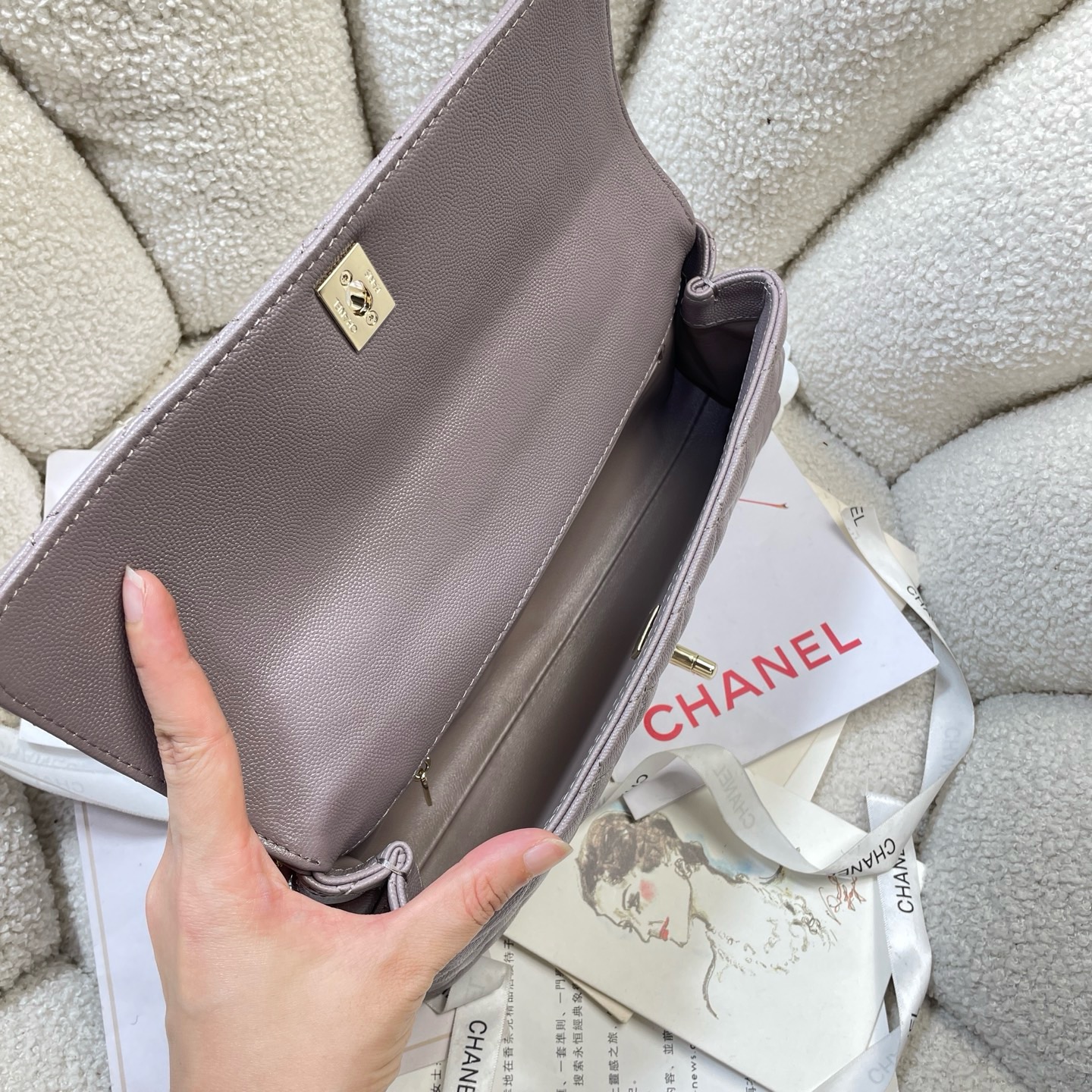 Сумка женская в стиле Chanel Coco Handle серо-бежевого цвета