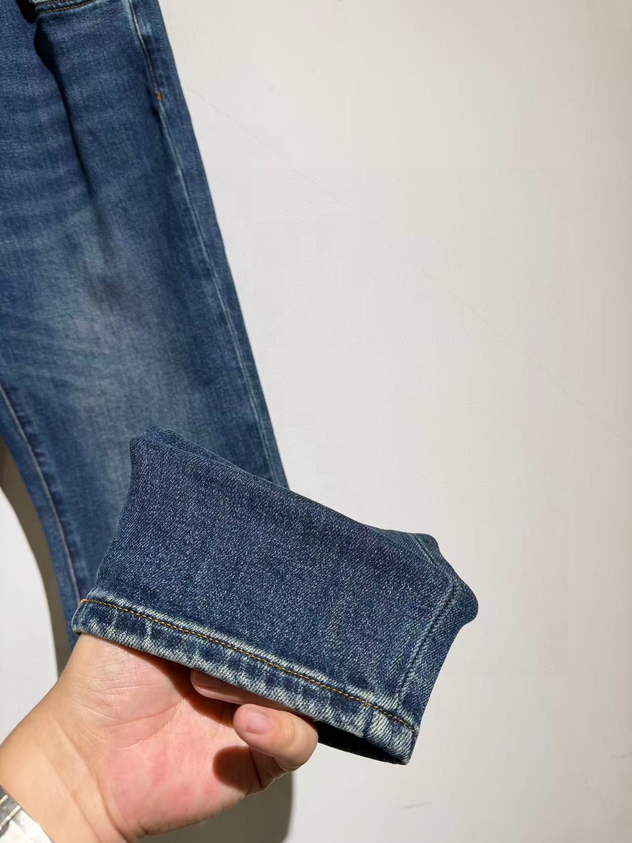 Джинсы мужские в стиле Jacob Cohen из денима синего цвета с прямым кроем