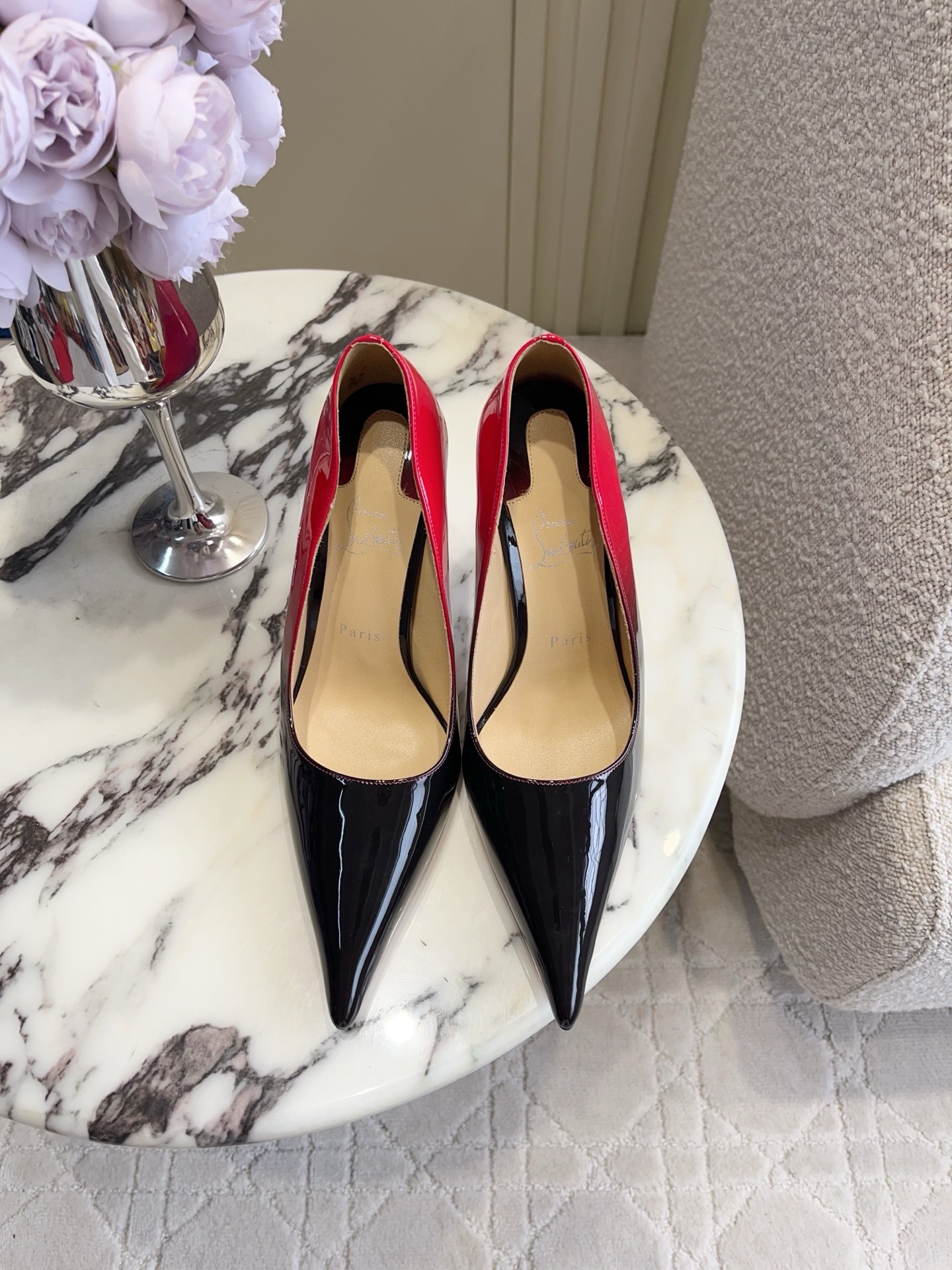 Туфли женские в стиле Christian Louboutin So Kate черно-красного цвета